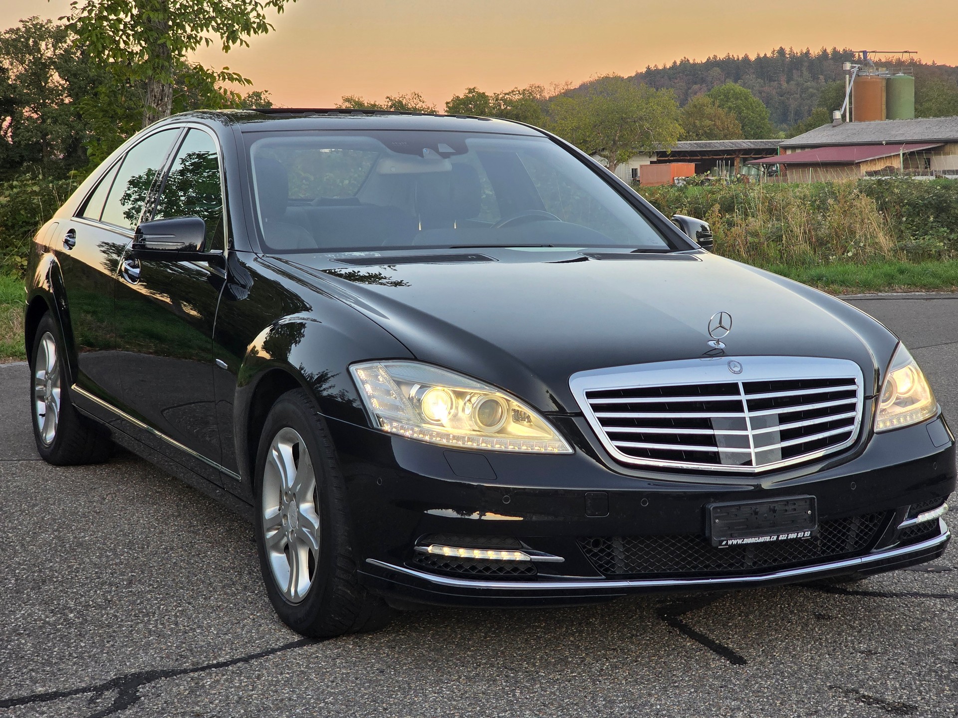 MERCEDES-BENZ S 400 Hybrid 7G-Tronic-image-2