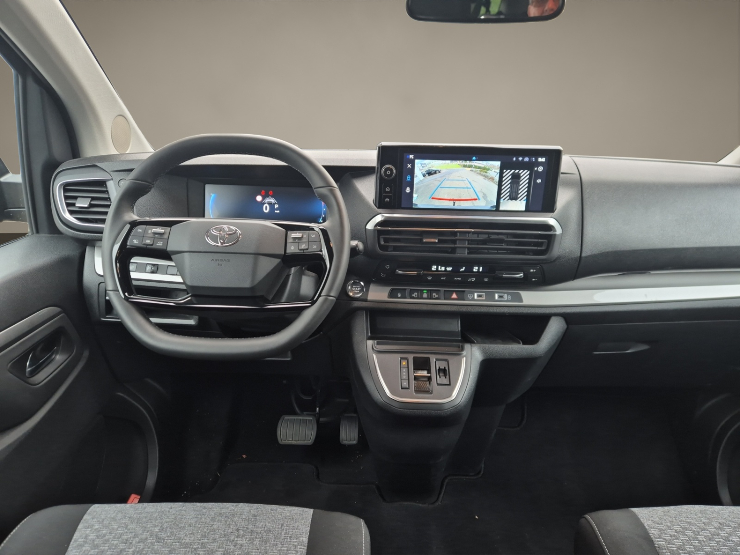 TOYOTA PROACE Verso L2 2.0 D Trend-image-12