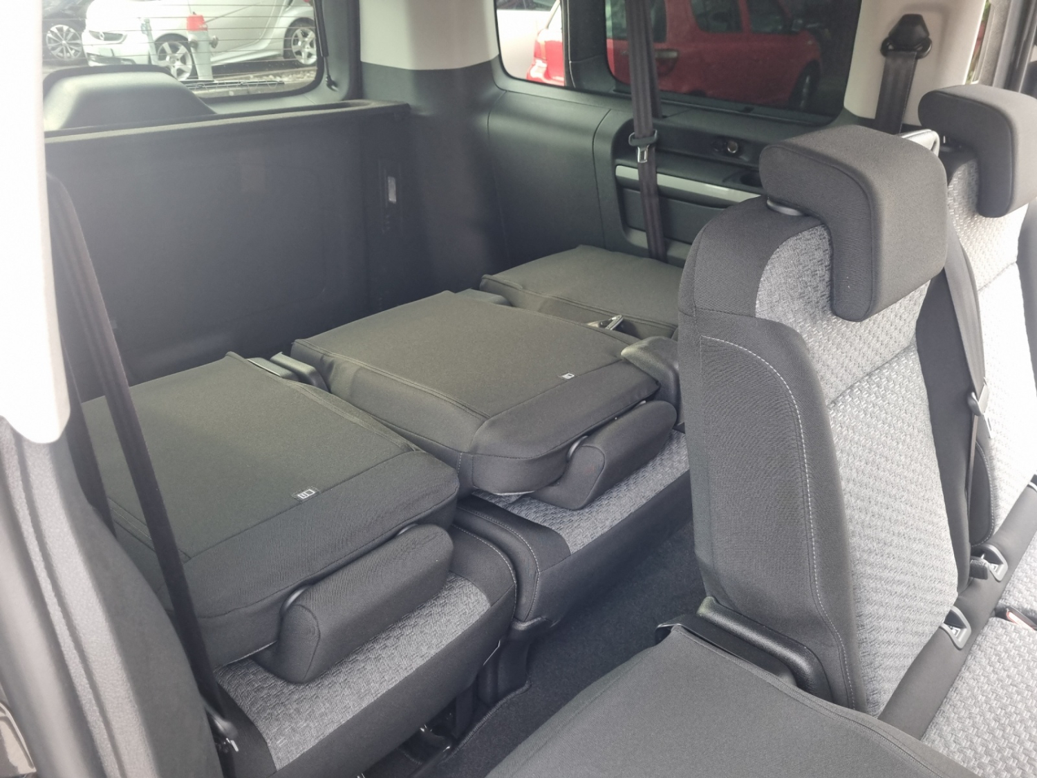TOYOTA PROACE Verso L2 2.0 D Trend-image-10