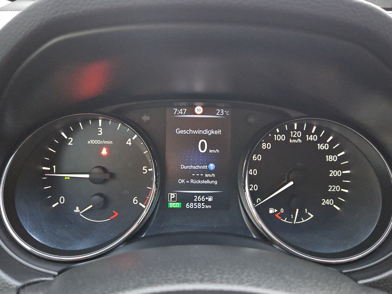 NISSAN X-Trail 2.0 dCi Tekna 4x4-image-11