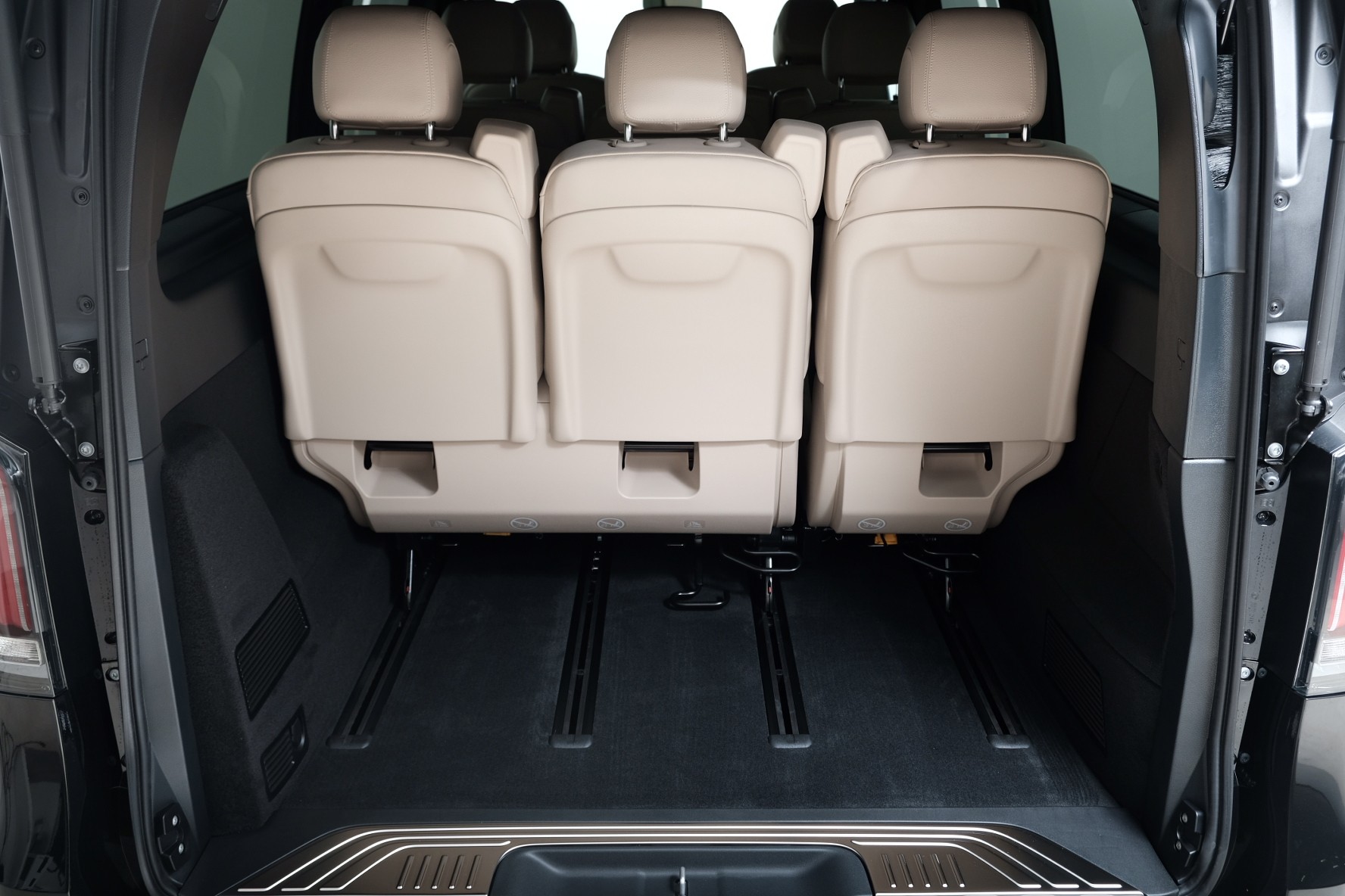 MERCEDES-BENZ V 300 d Avantgarde EL 4matic V447-image-12