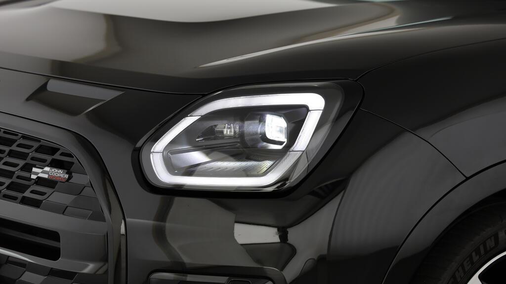 MINI Countryman S ALL4-image-14
