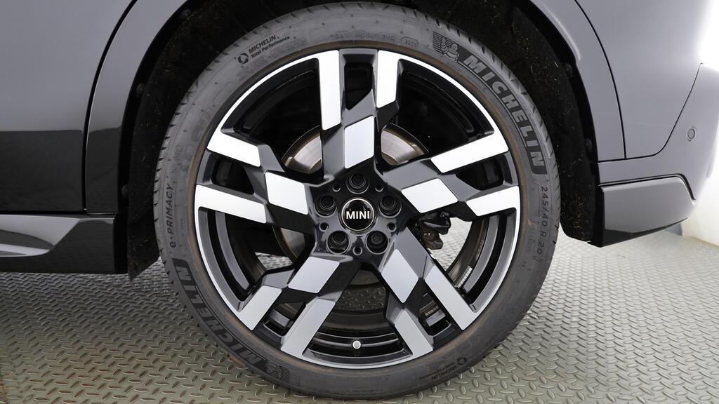 MINI Countryman S ALL4-image-7