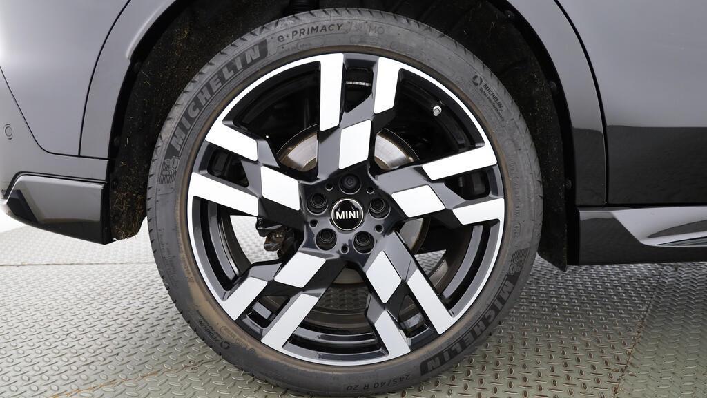 MINI Countryman S ALL4-image-8