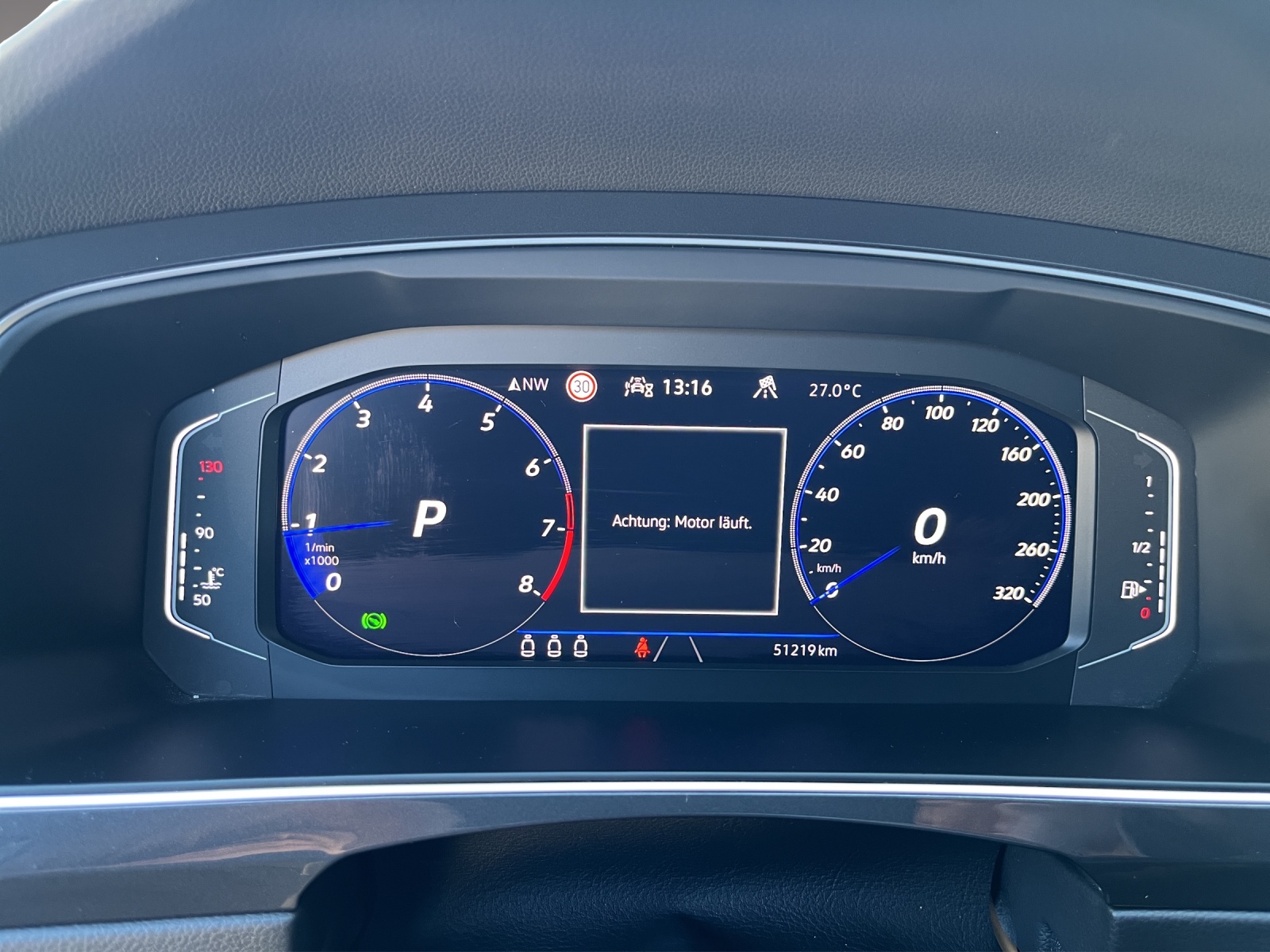 VW Tiguan 2.0TSI R 4Motion DSG-image-10
