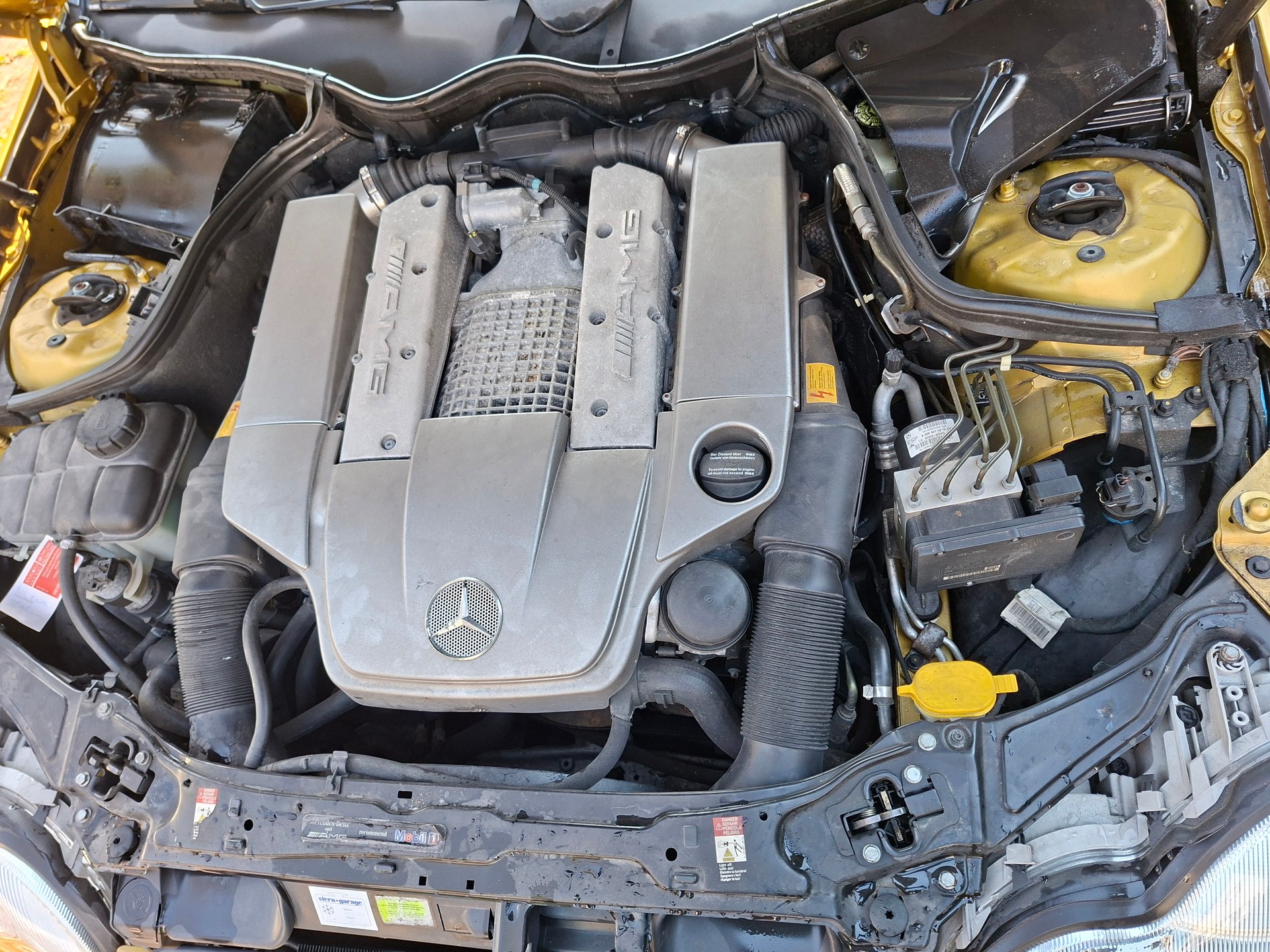 MERCEDES-BENZ C 32 V6 AMG-image-5