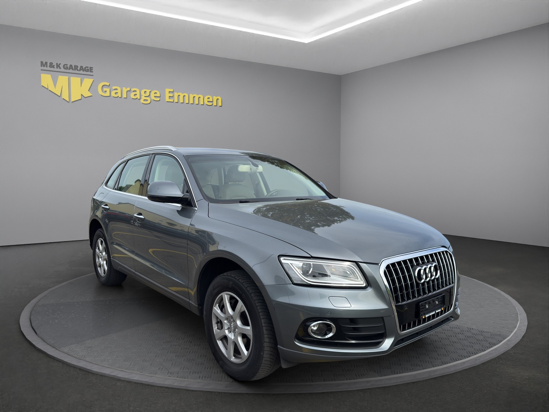 AUDI Q5 2.0 TDI quattro S-tronic-image-6