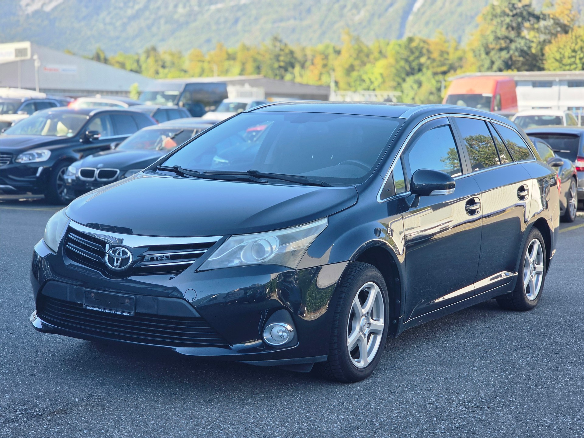 TOYOTA Avensis Sportswagon 2.0 Linea Sol Multidrive-image-2