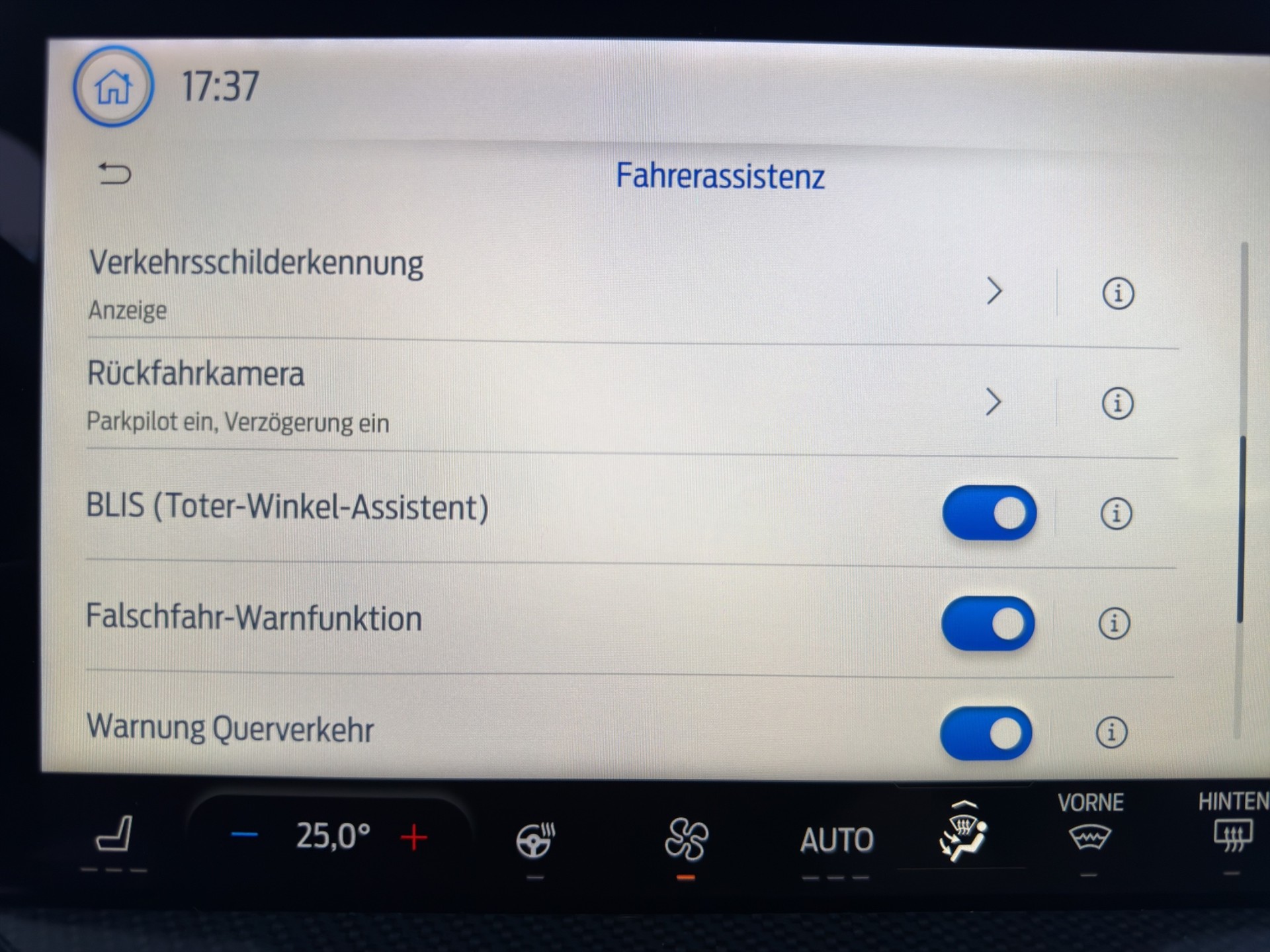 FORD Focus 1.0 MHEV ST-Line X Automat / AHK-image-18