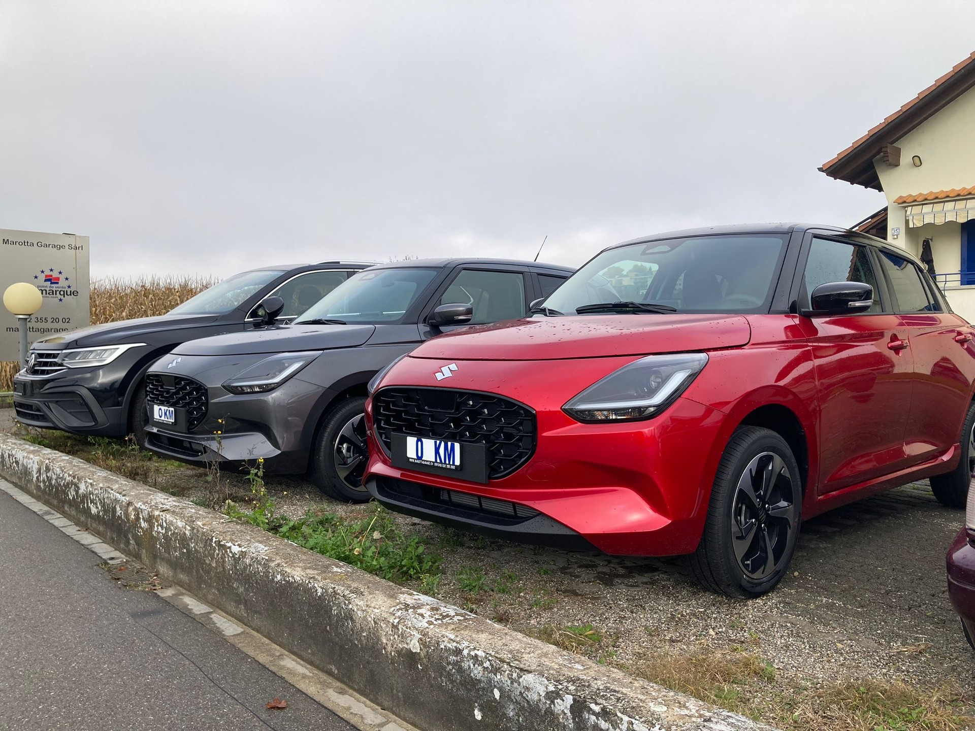 SUZUKI Swift 1.2 1st Edition Top Hybrid 4x4-image-12