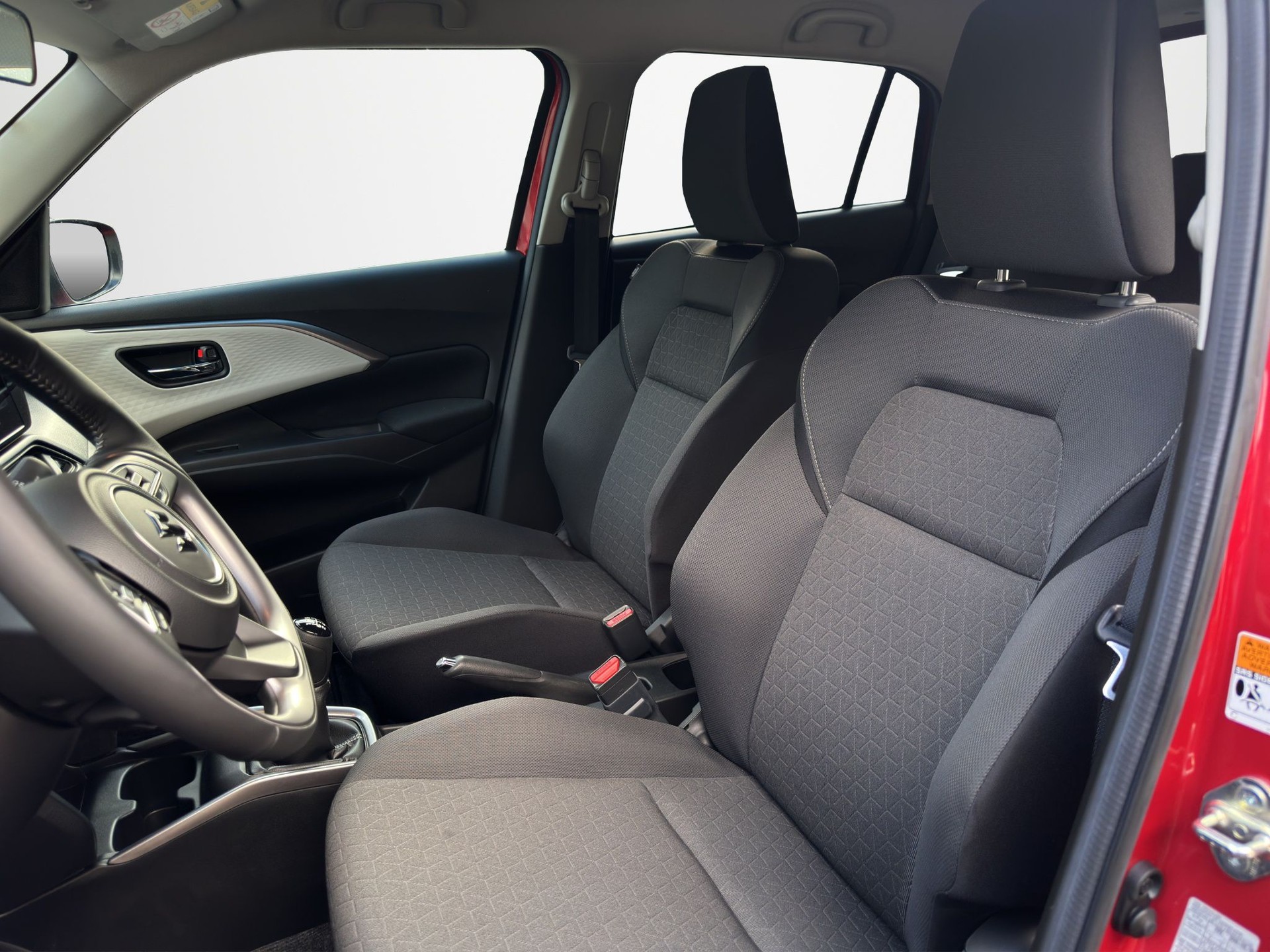 SUZUKI Swift 1.2 1st Edition Top Hybrid 4x4-image-9
