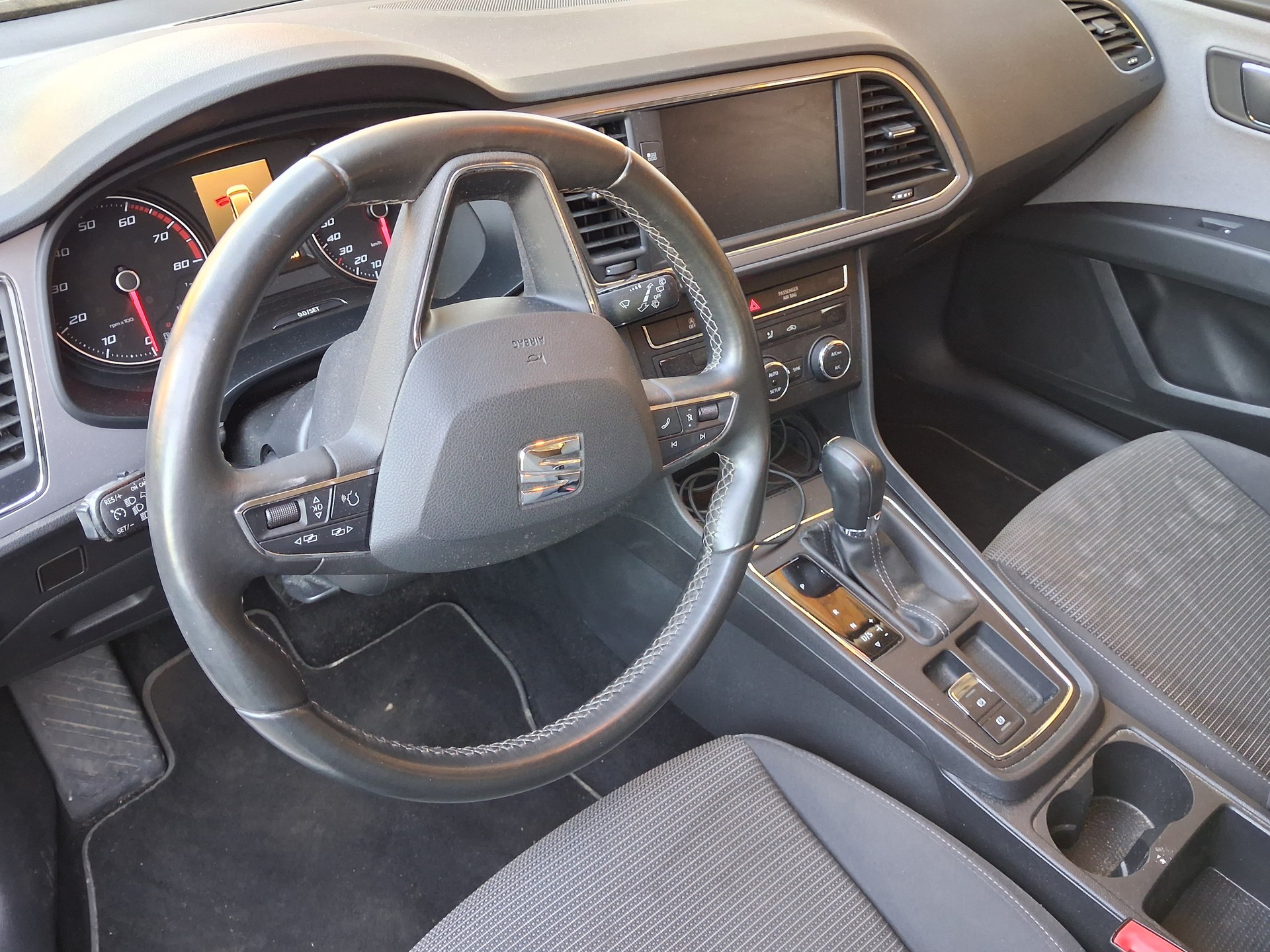 SEAT Leon ST 1.4 TGI Style DSG-image-5