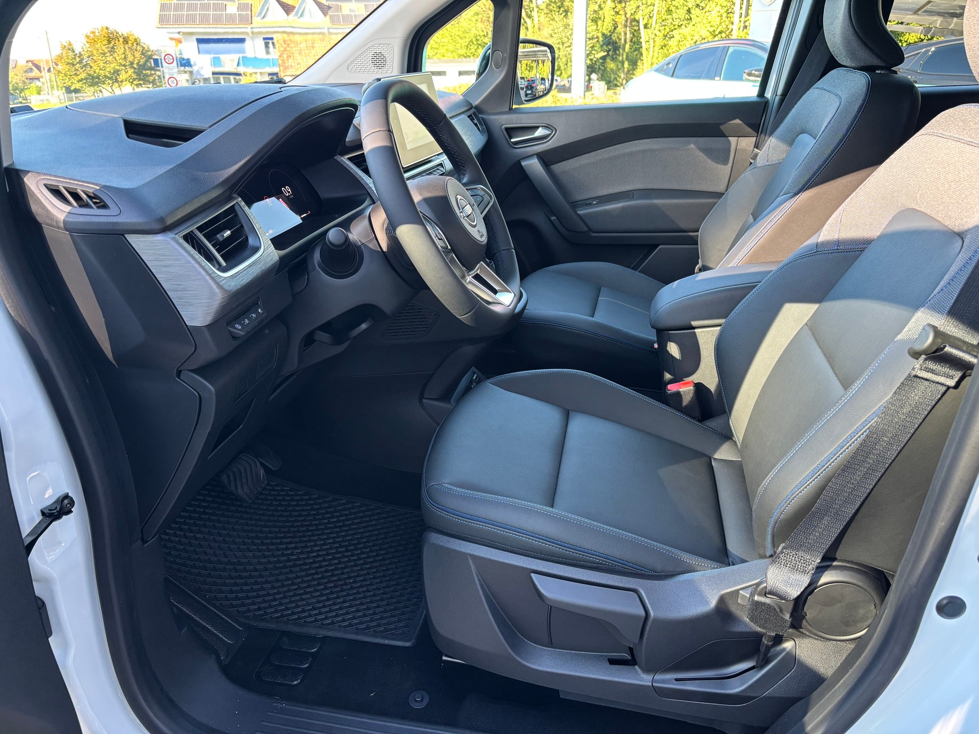 NISSAN Townstar Kombi L1 Tekna-image-11
