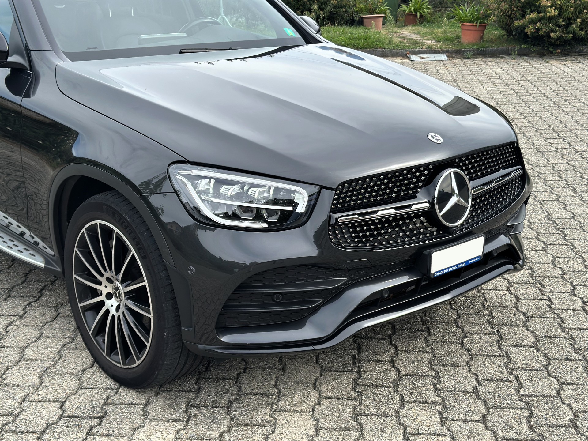 MERCEDES-BENZ GLC 300 d AMG Line 4Matic 9G-Tronic-image-1