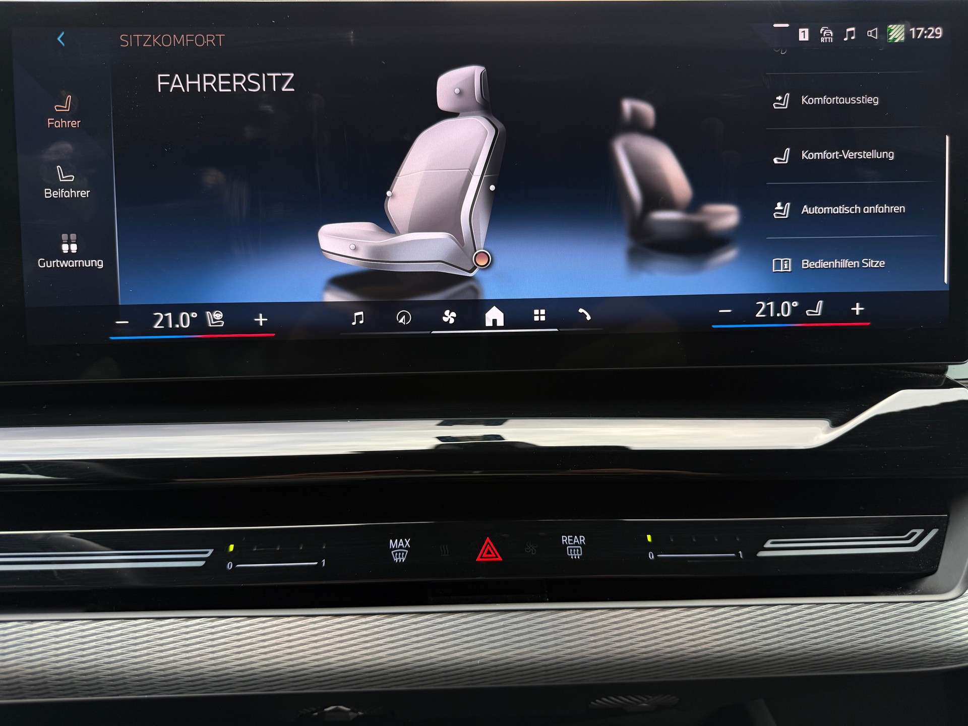 BMW 520d xDrive 48V Touring M Sport Pro Steptronic Brooklyn Grau Metallic*Panoramaglassdach-image-28