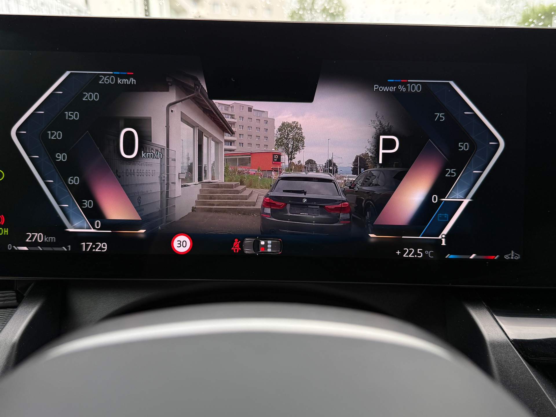 BMW 520d xDrive 48V Touring M Sport Pro Steptronic Brooklyn Grau Metallic*Panoramaglassdach-image-29