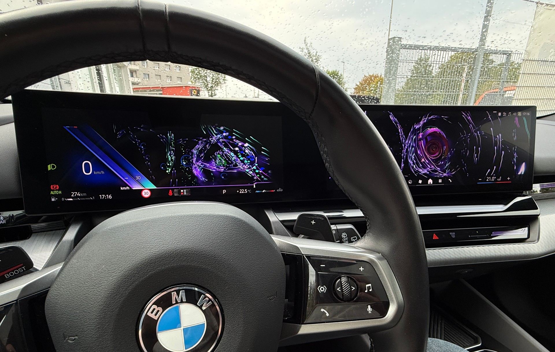 BMW 520d xDrive 48V Touring M Sport Pro Steptronic Brooklyn Grau Metallic*Panoramaglassdach-image-20