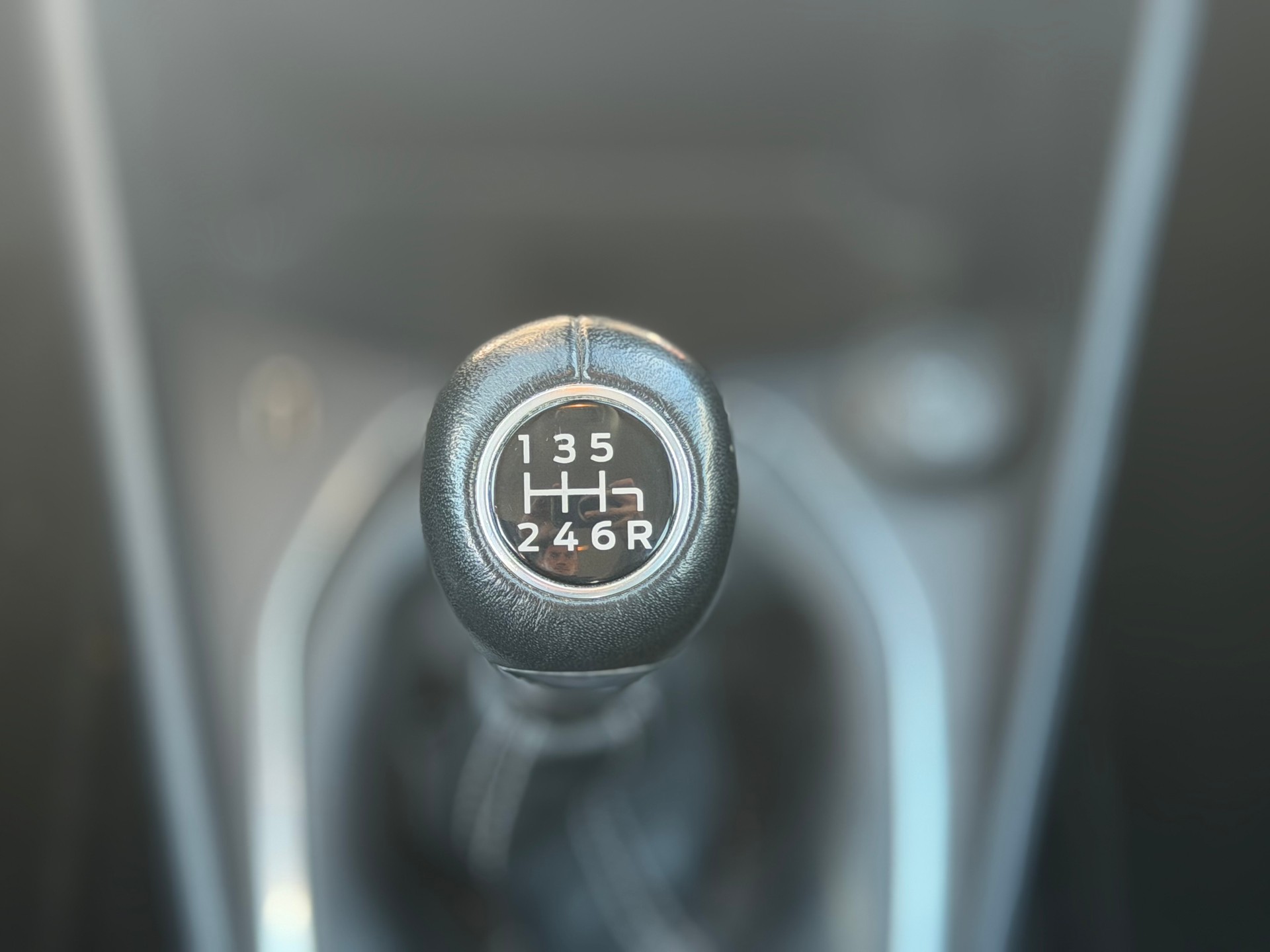 FORD Fiesta 1.0 SCTi Cool & Connect-image-11