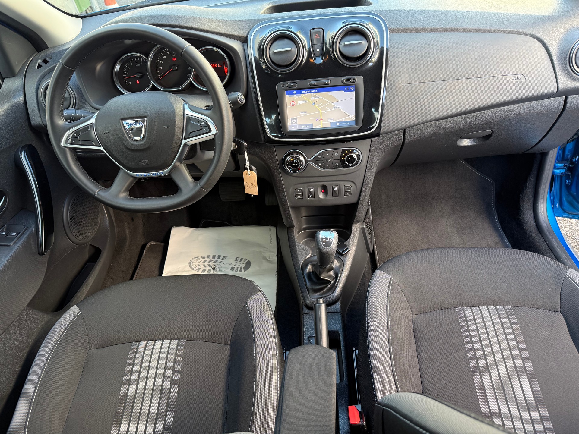 DACIA Sandero Tce 90 Stepway Automatic-image-8