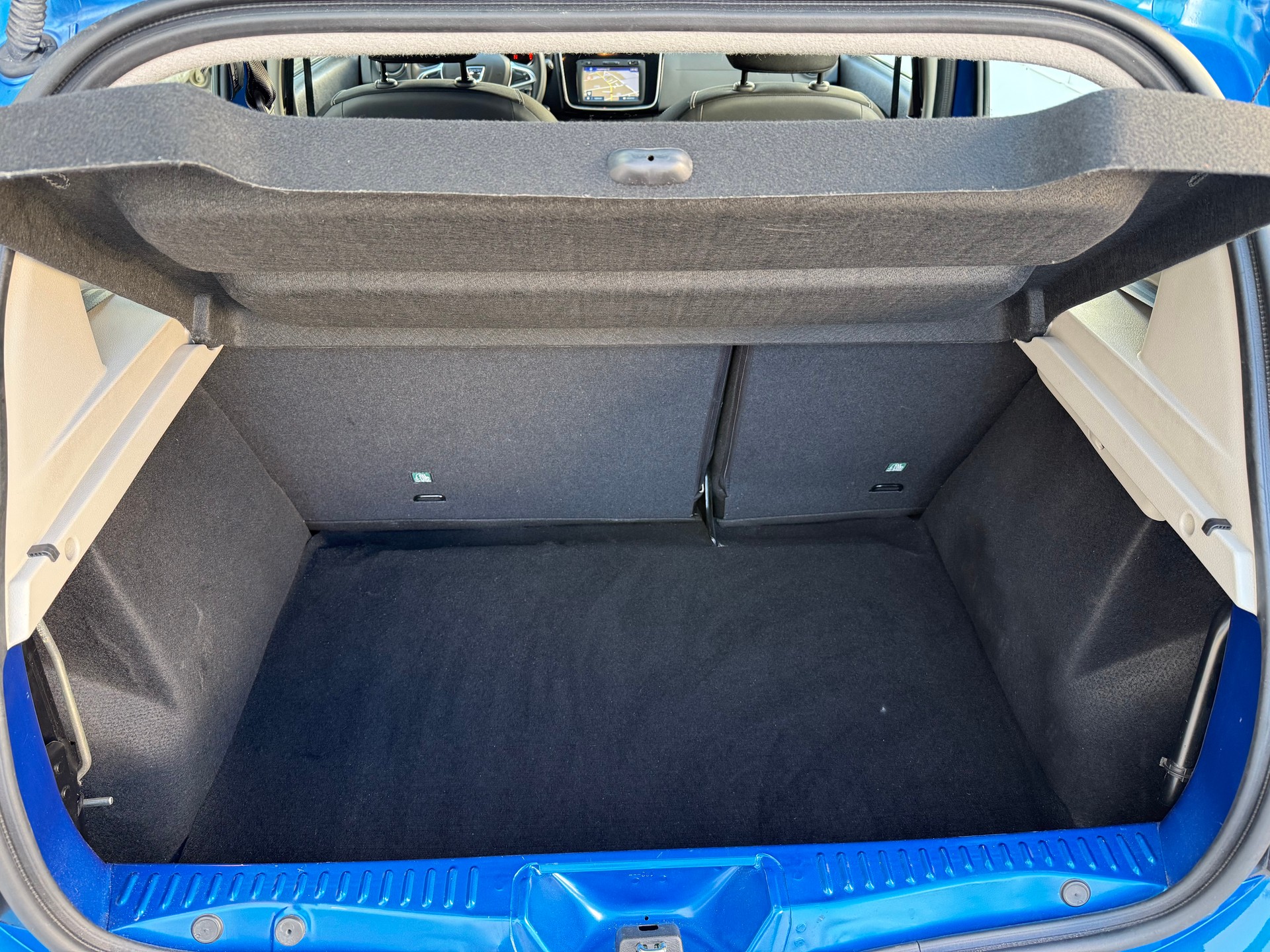 DACIA Sandero Tce 90 Stepway Automatic-image-12