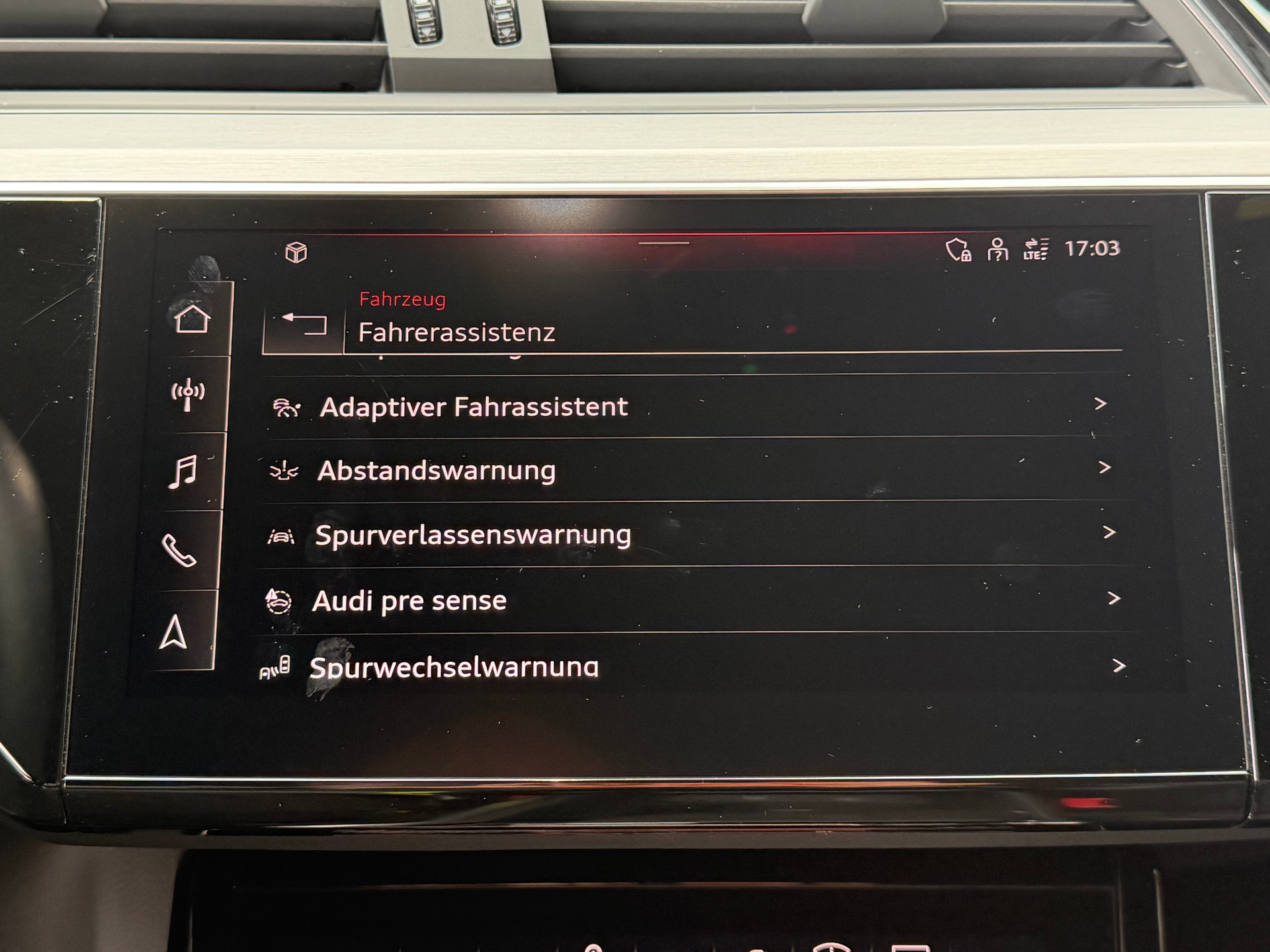 AUDI e-tron S quattro // SoH 97.7%-image-23