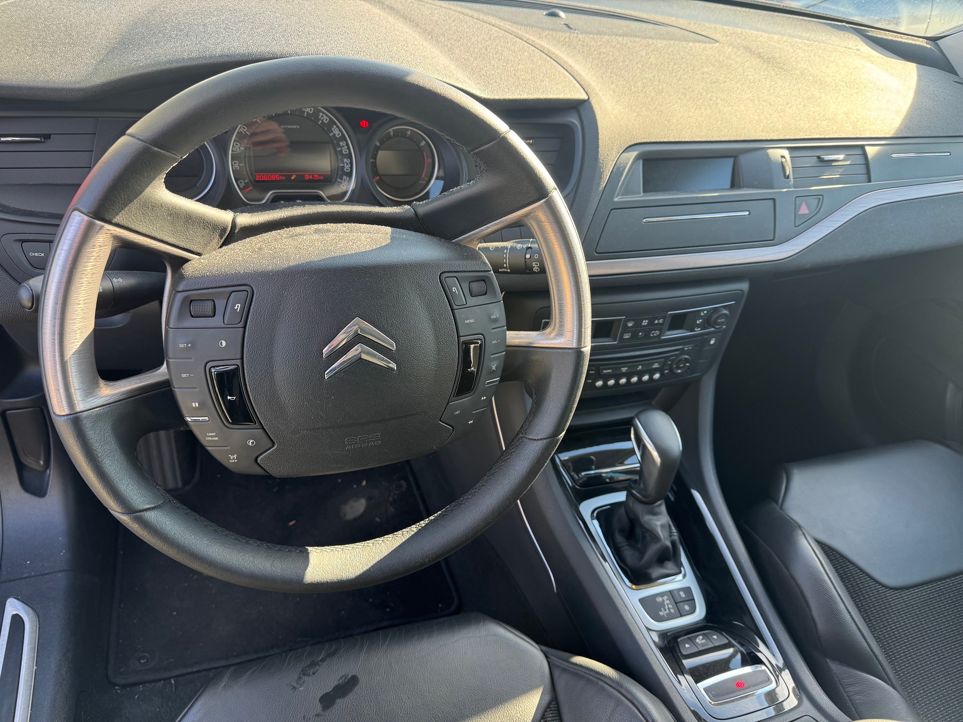 CITROEN C5 Tourer 1.6 Turbo Dynamique Automatic-image-2