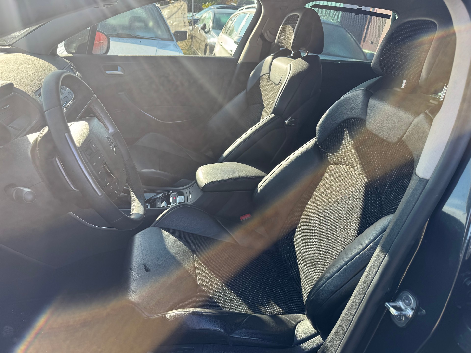 CITROEN C5 Tourer 1.6 Turbo Dynamique Automatic-image-3