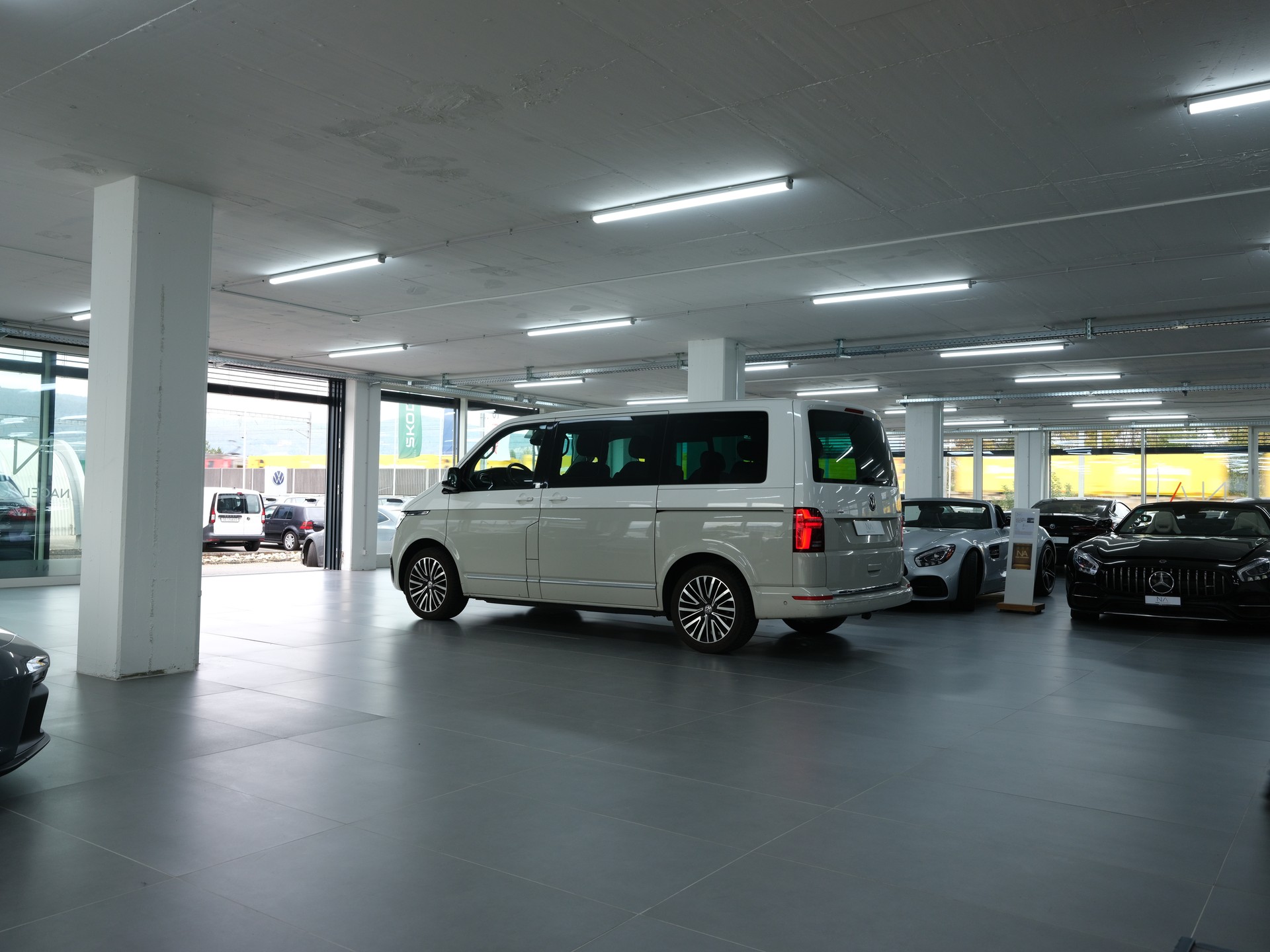 VW T6.1 Multivan 2.0 Bi-TDI Family 4Motion DSG *360 Kamera* *Assistenten* *CarPlay*-image-16