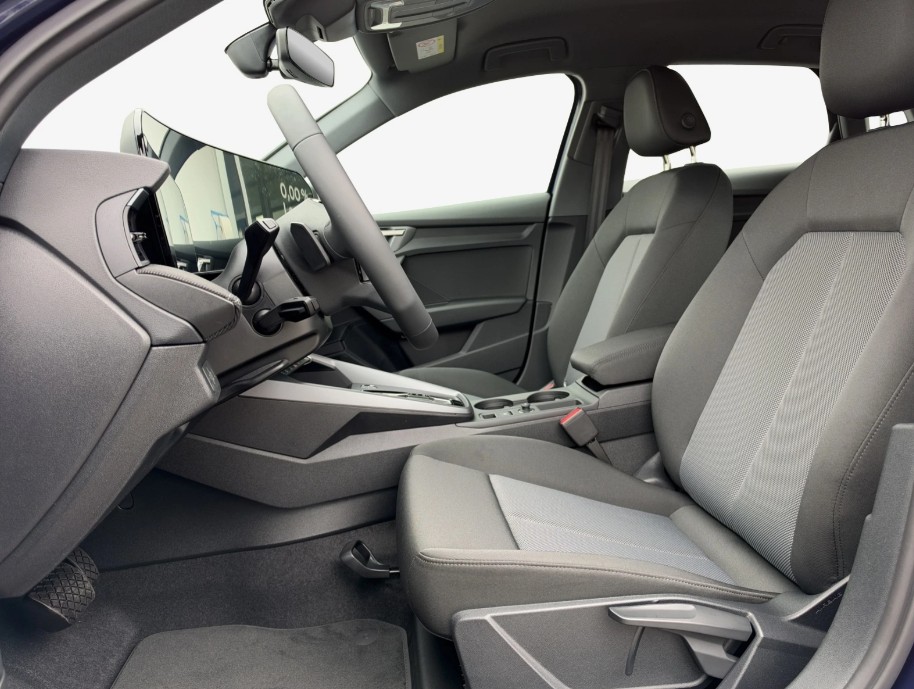 AUDI A3 Sportback TFSI 85 kW Ambition S-tronic-image-7