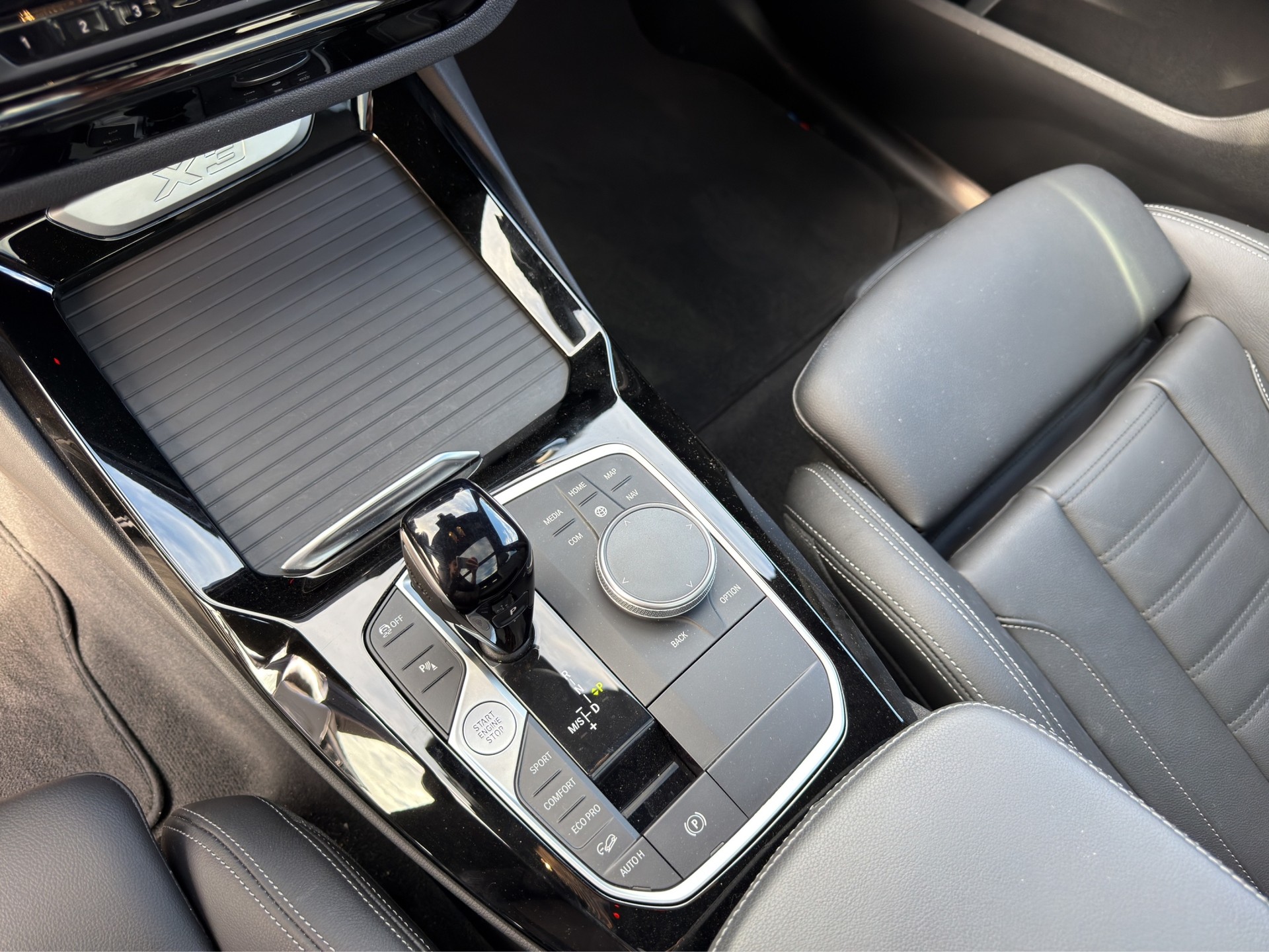 BMW X3 xDrive 48V 20d M Sport-image-13