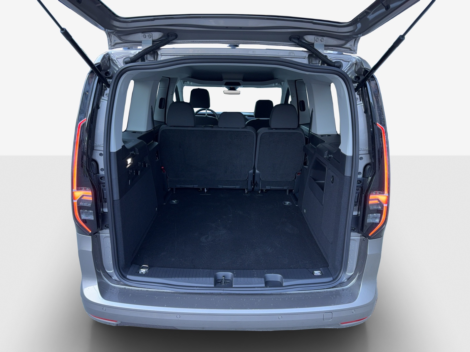 VW Caddy Maxi 1.5 TSI Liberty DSG-image-12