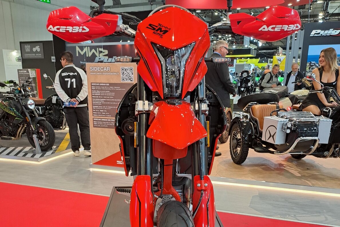 SWM SM 125R ABS-image-11