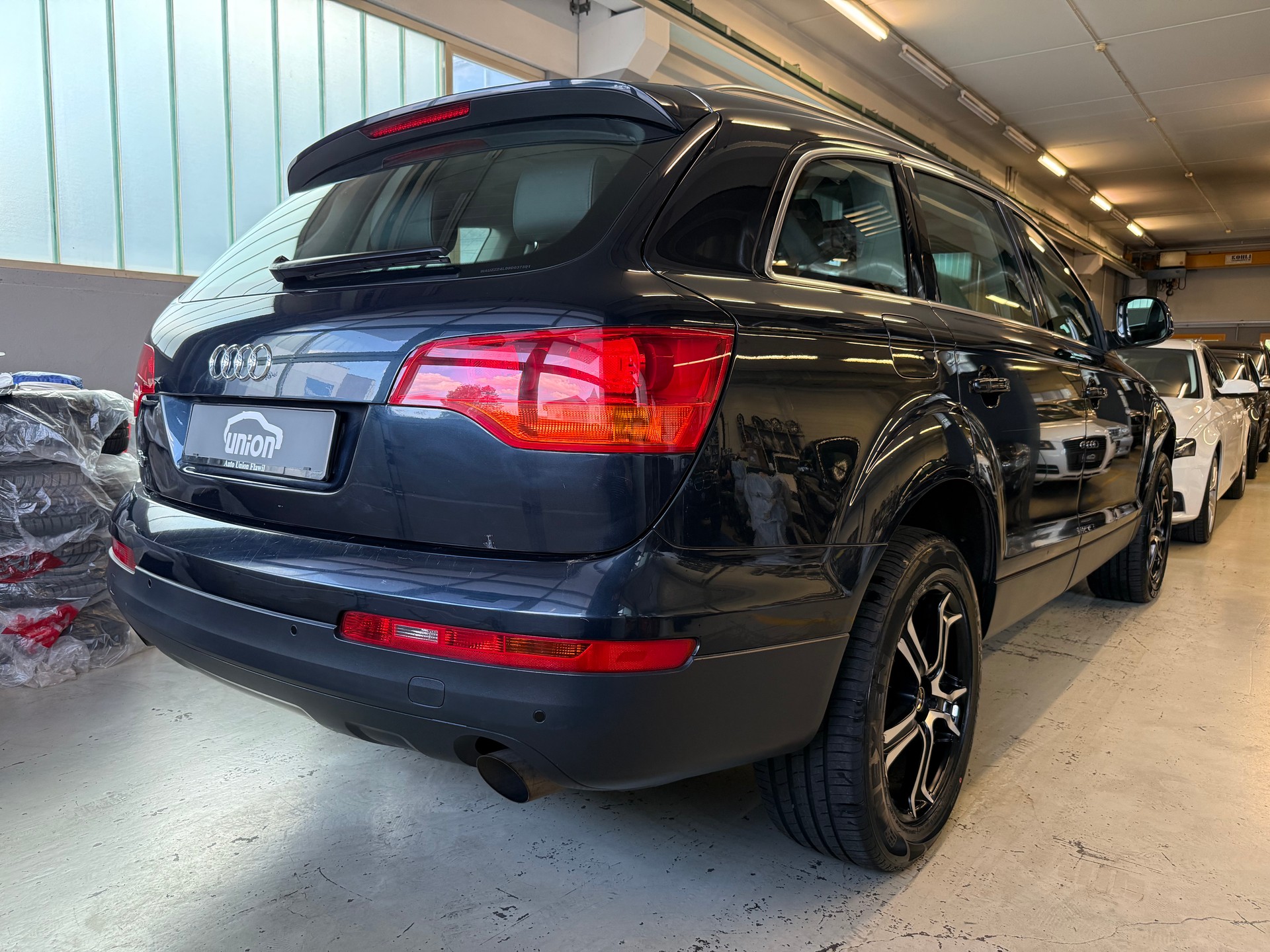 AUDI Q7 3.0 TDI quattro tiptronic-image-5