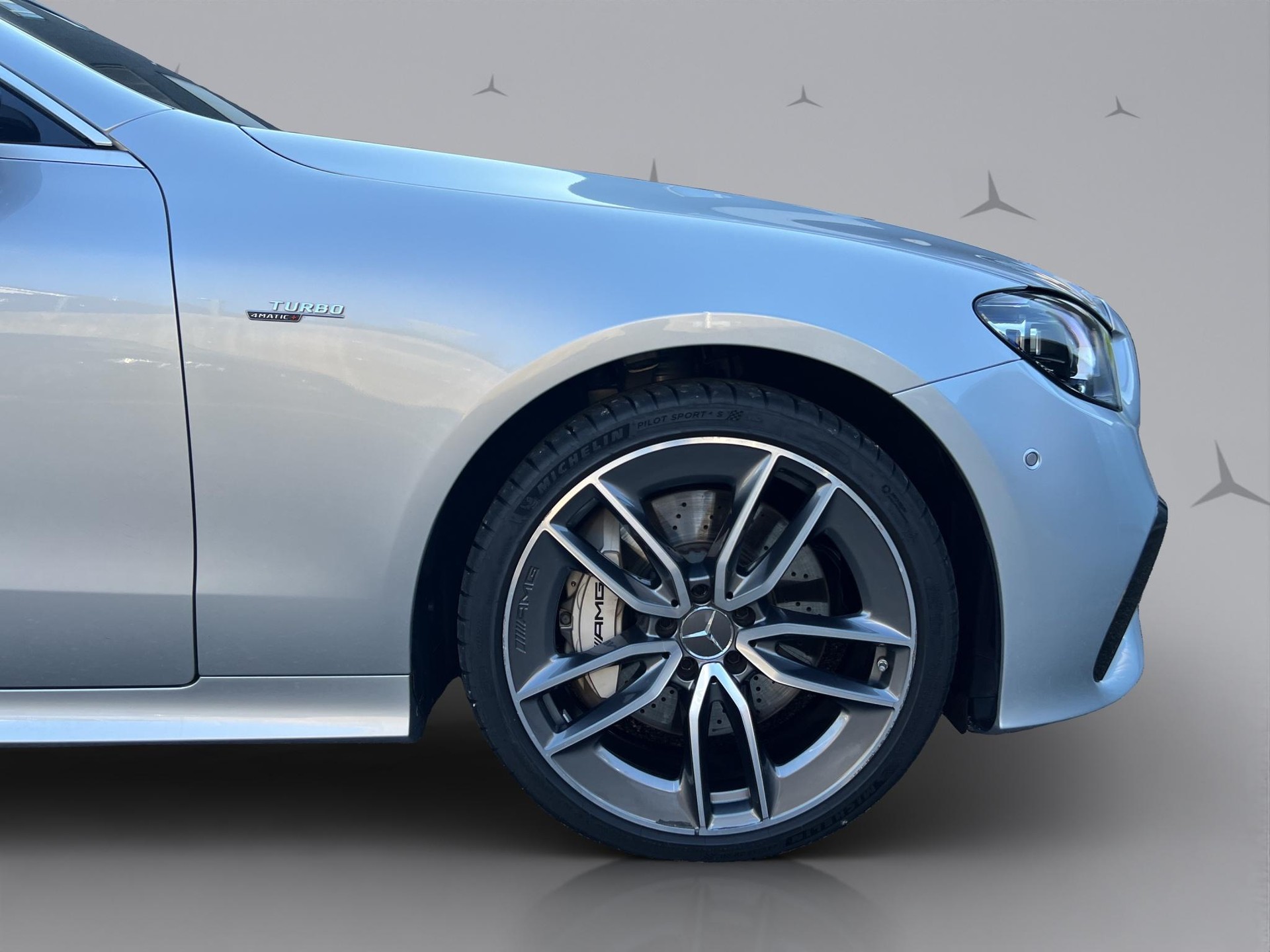 MERCEDES-BENZ E 53 AMG 4matic+ Cabriolet-image-14