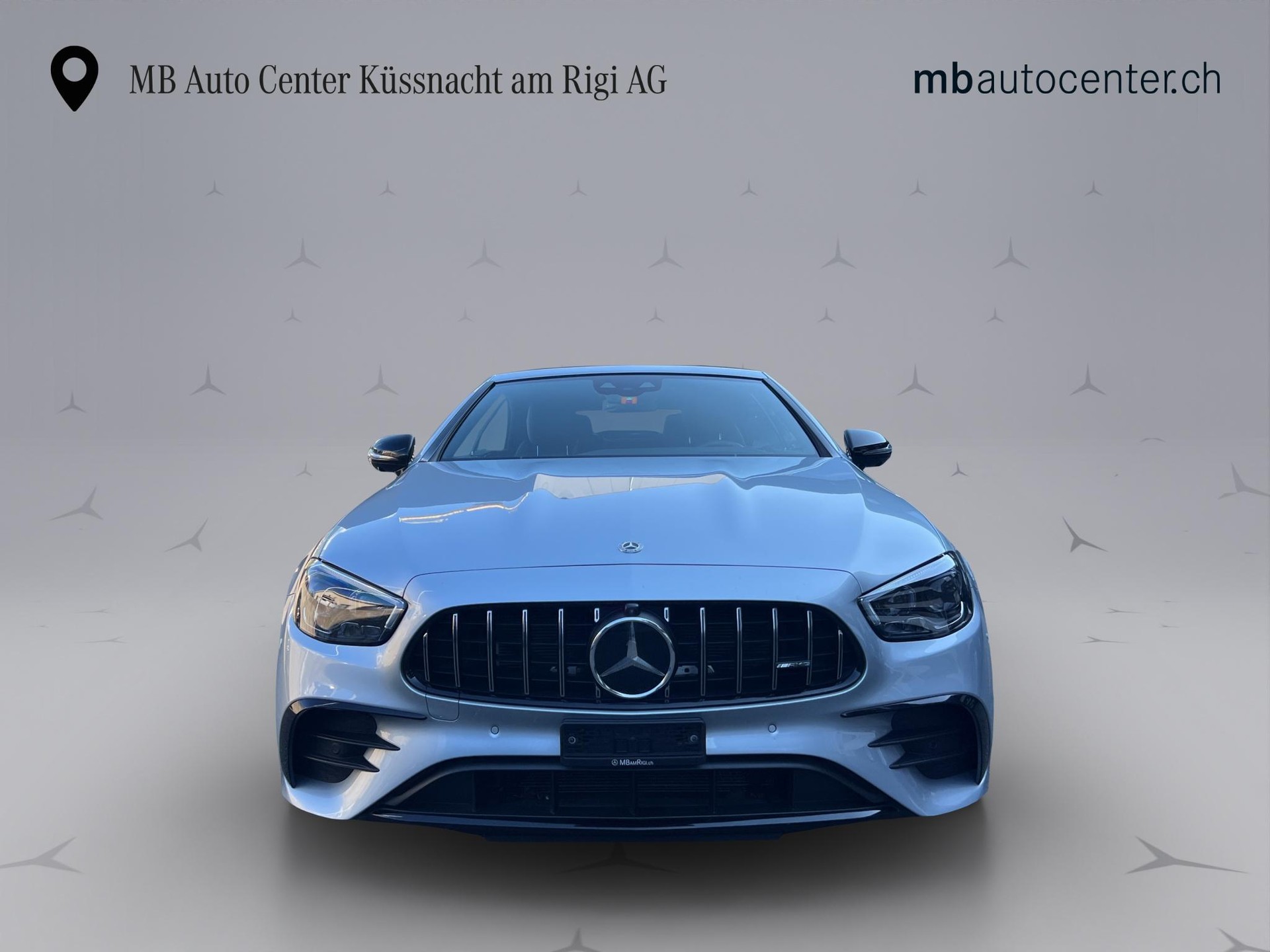 MERCEDES-BENZ E 53 AMG 4matic+ Cabriolet-showroom-element-1