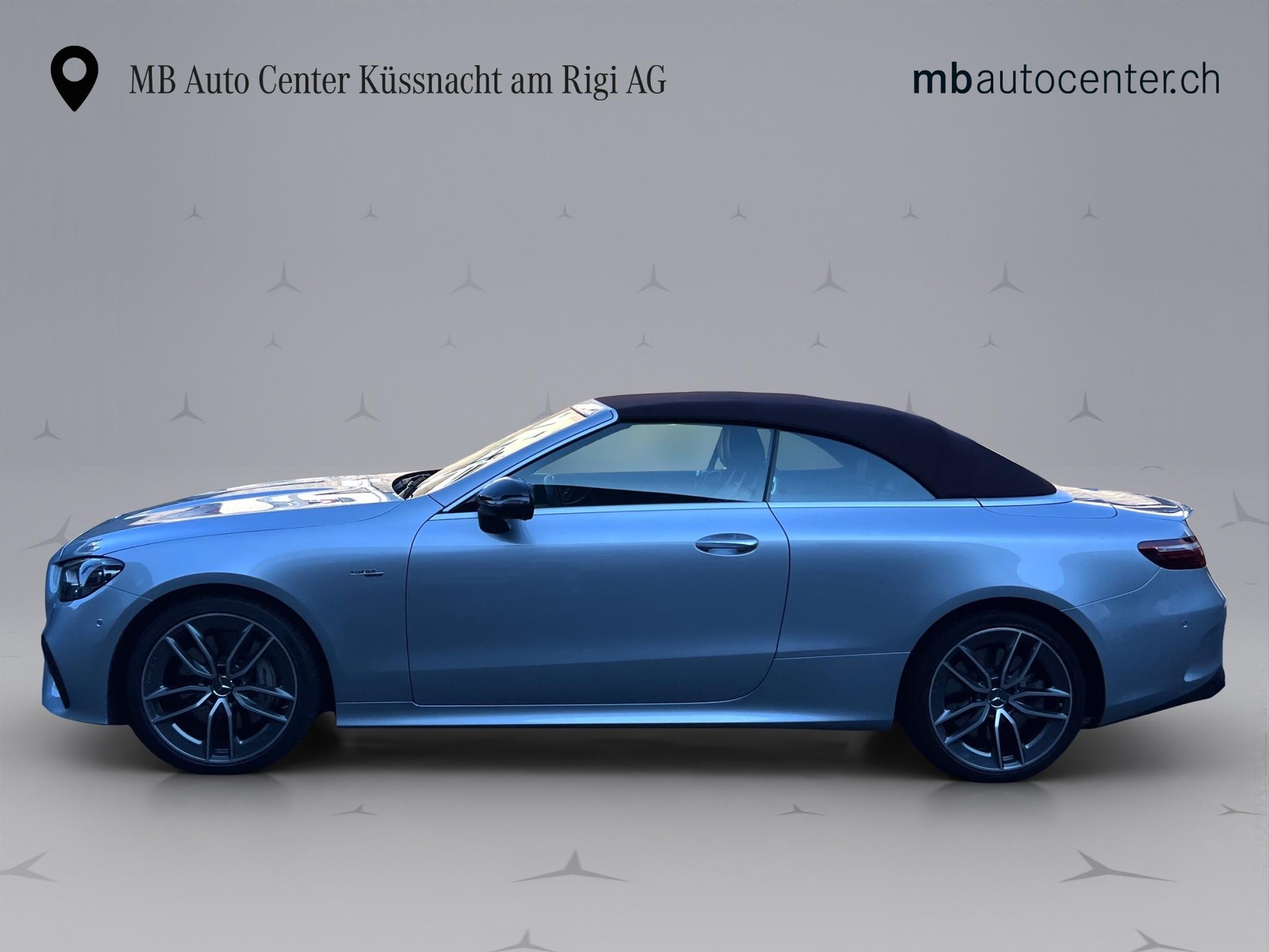 MERCEDES-BENZ E 53 AMG 4matic+ Cabriolet-showroom-element-2