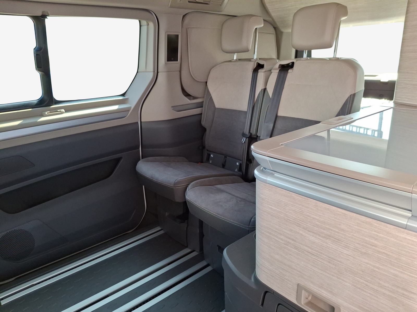 VW California 2.0 TSI Ocean Liberty-image-11