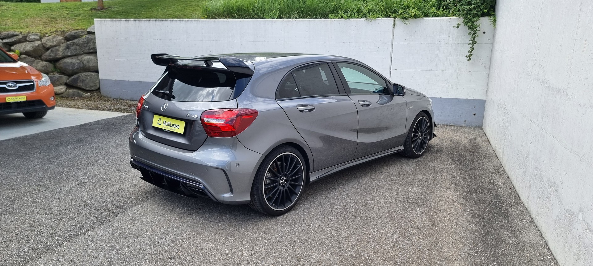 MERCEDES-BENZ A 45 AMG 4Matic-image-6