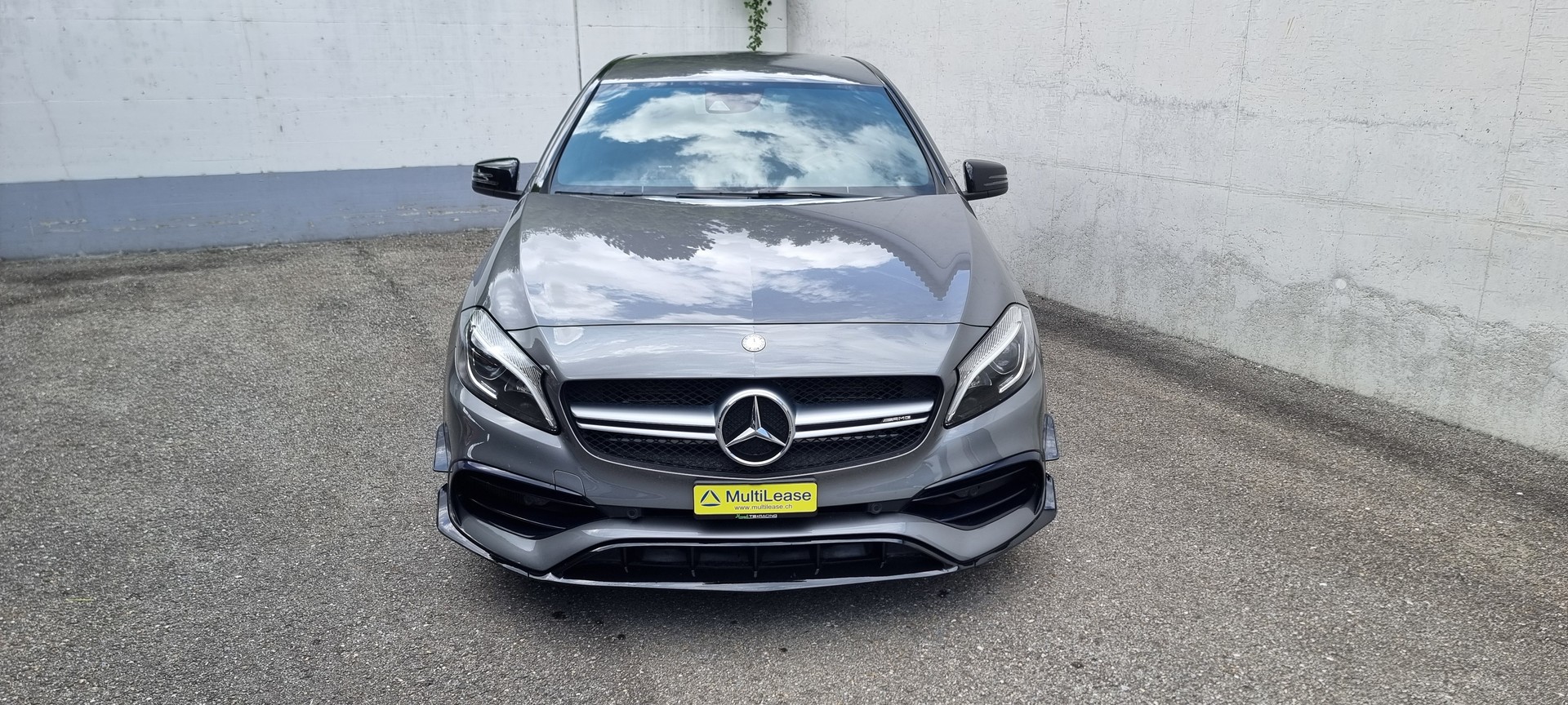 MERCEDES-BENZ A 45 AMG 4Matic-image-2