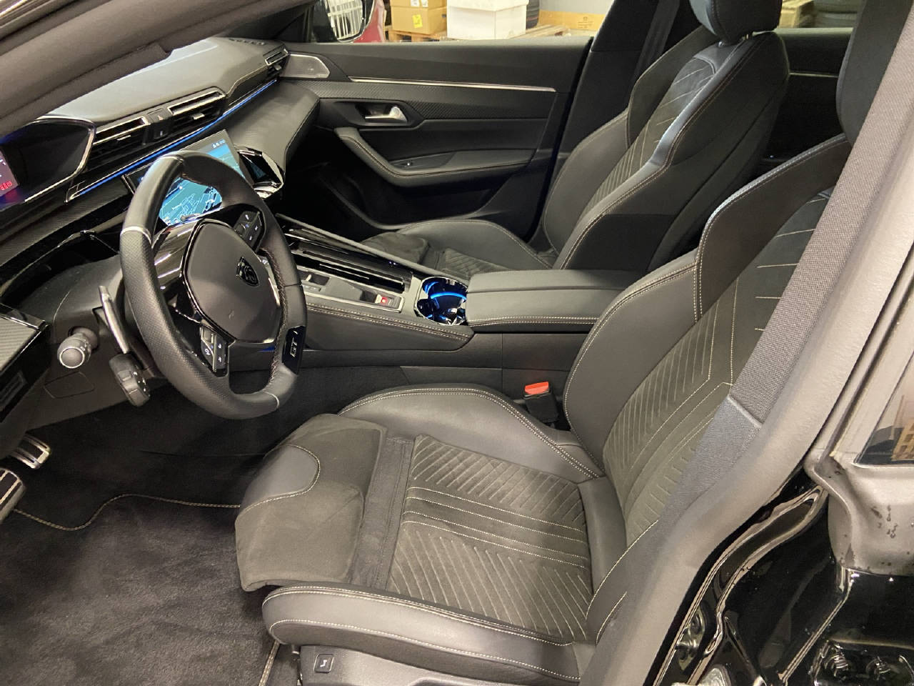 PEUGEOT 508 SW 1.5 BlueHDi GT-image-13