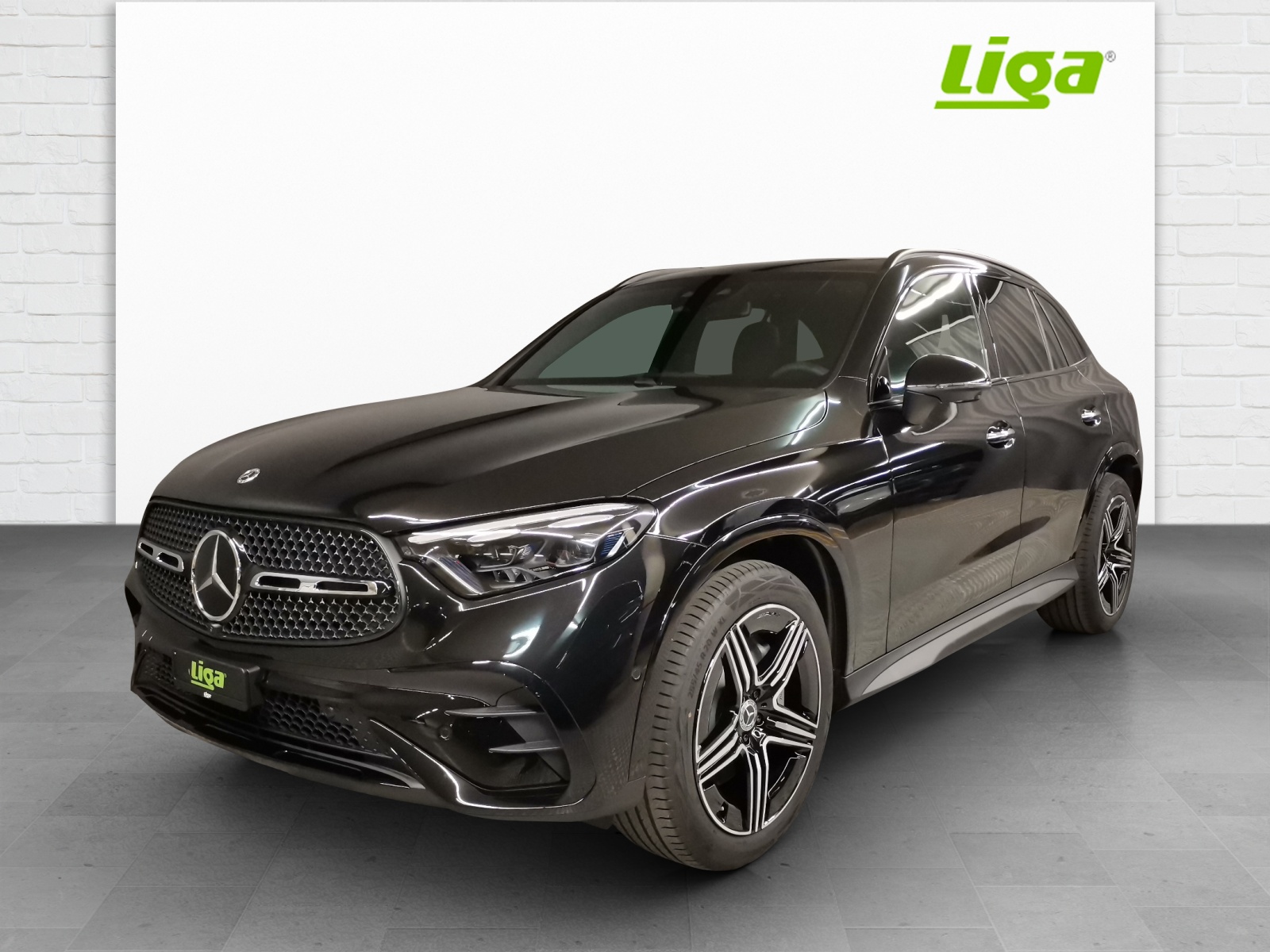 MERCEDES-BENZ GLC 300 d AMG Line 4Matic-image-1