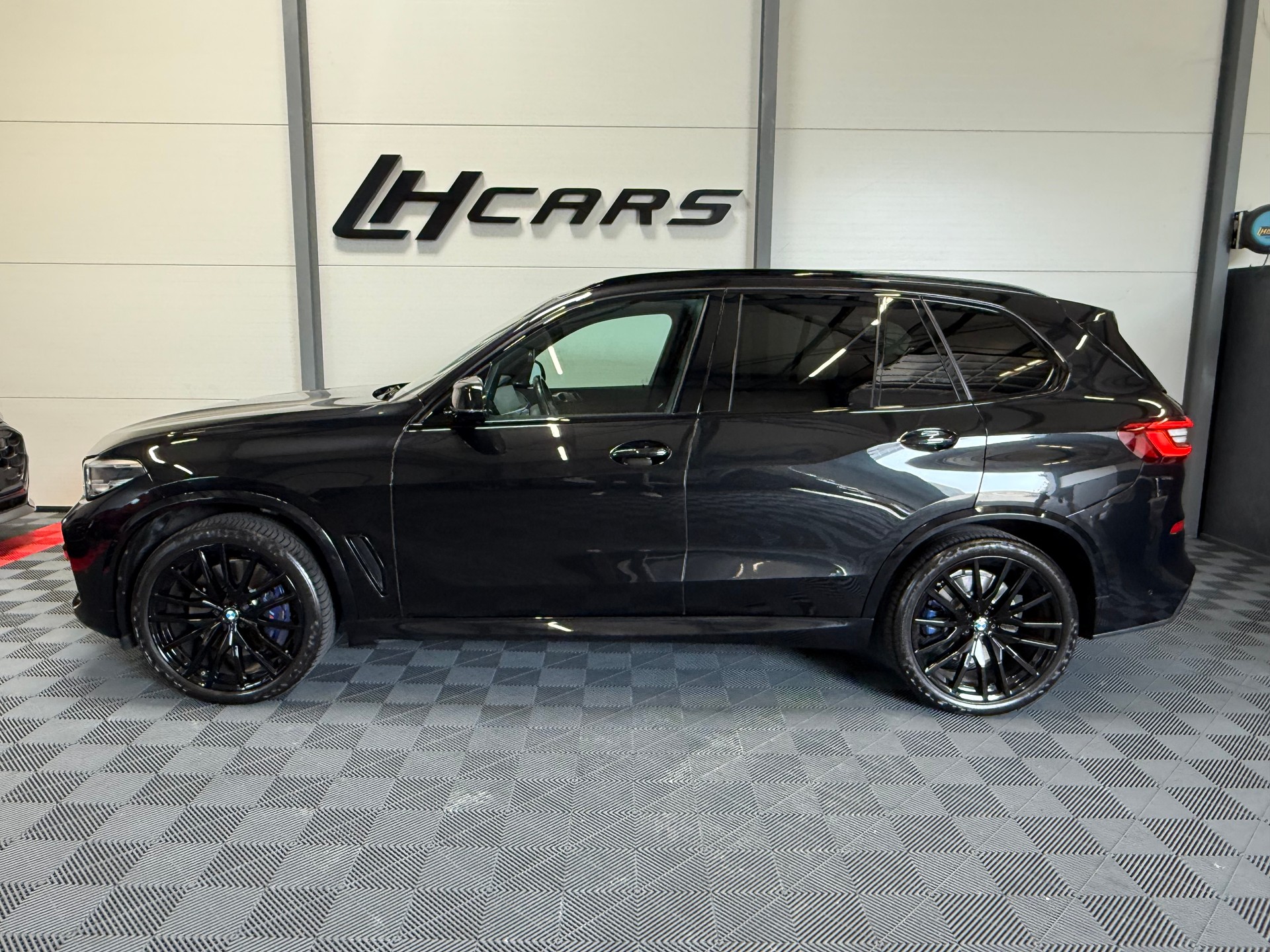 BMW X5 30d xDrive SAG M-Sport-image-1