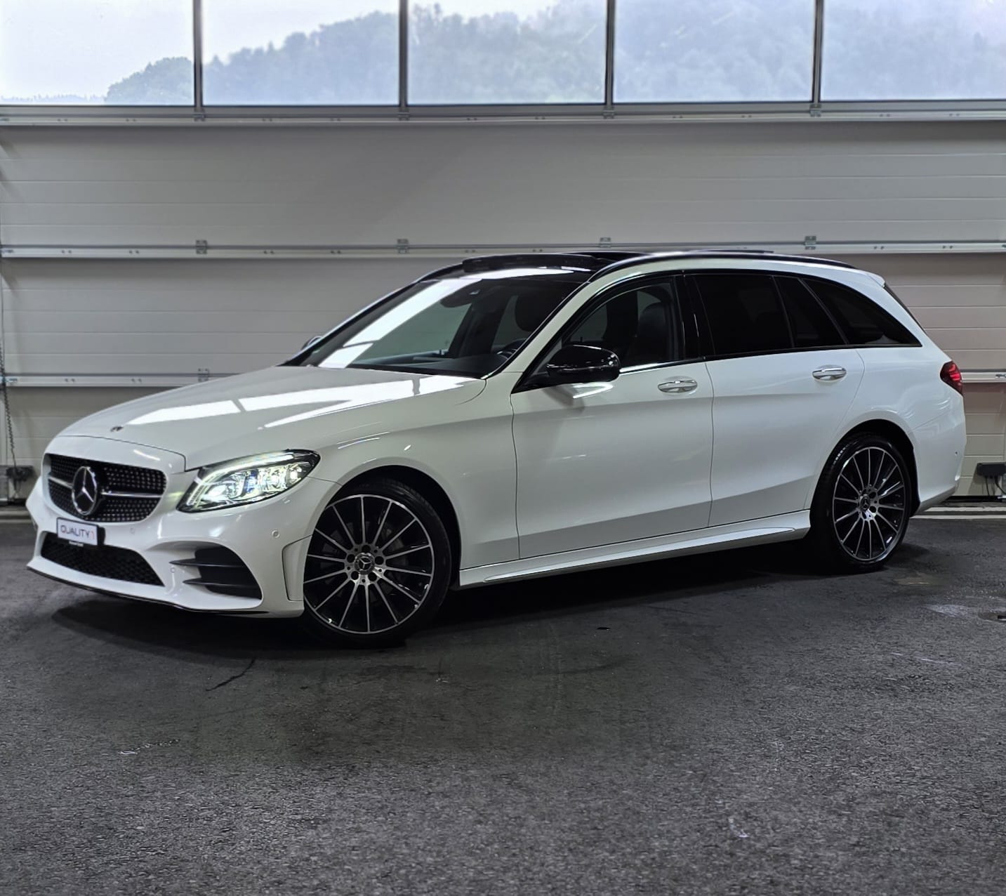 MERCEDES-BENZ C 220 d Swiss Star AMG Line 4M 9G-Tronic *CH-Fahrzeug*-image-0