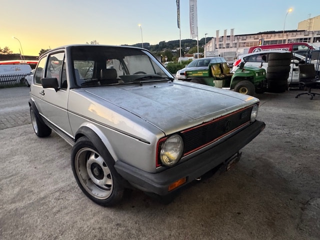 VW Golf 1800 GTI-image-5