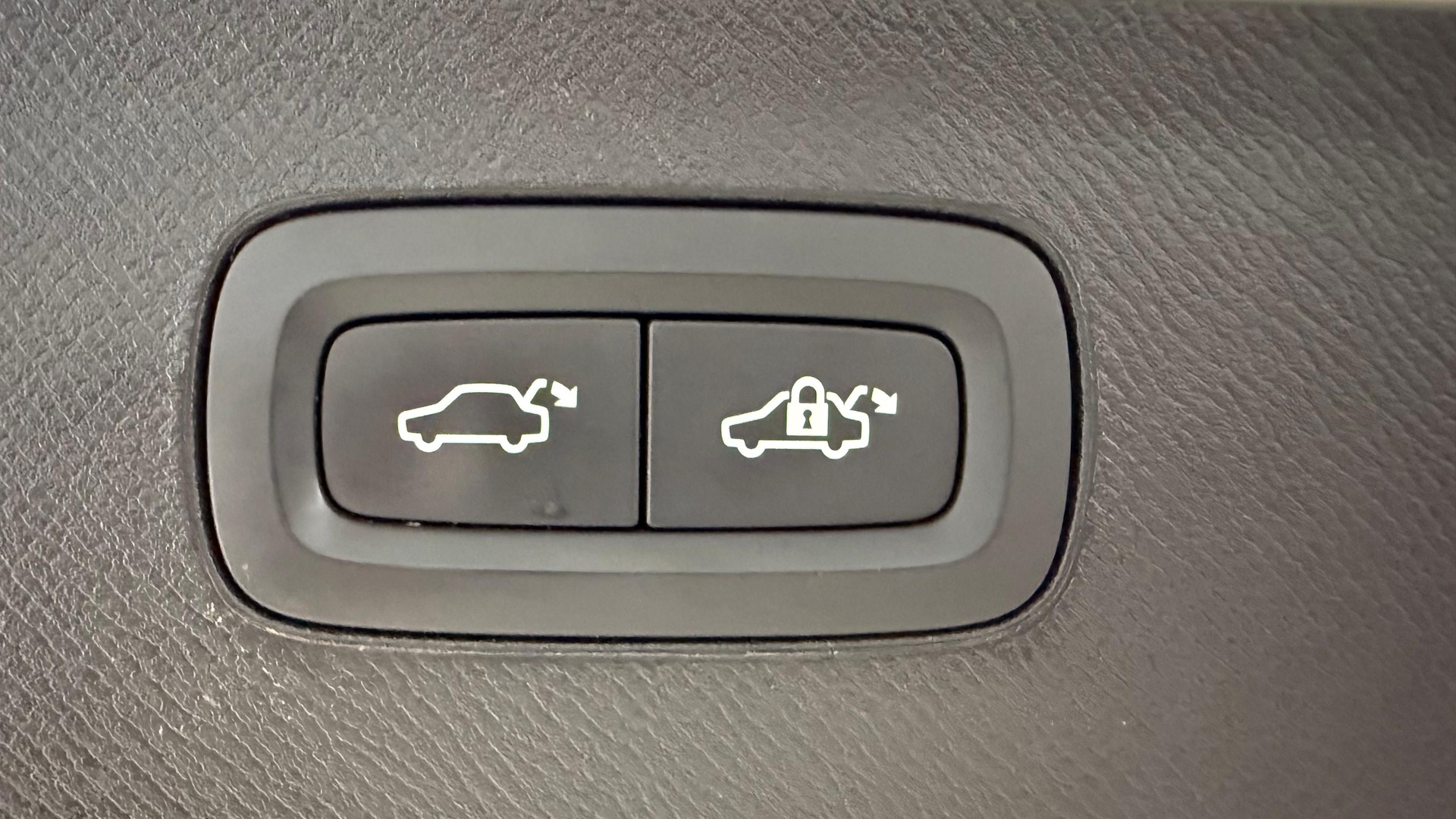 VOLVO XC90 2.0 T8 TE Inscription 7P.-image-14