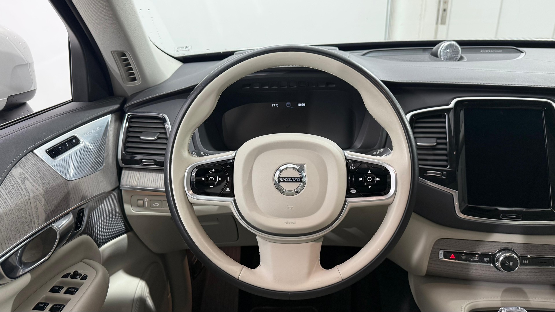 VOLVO XC90 2.0 T8 TE Inscription 7P.-image-12