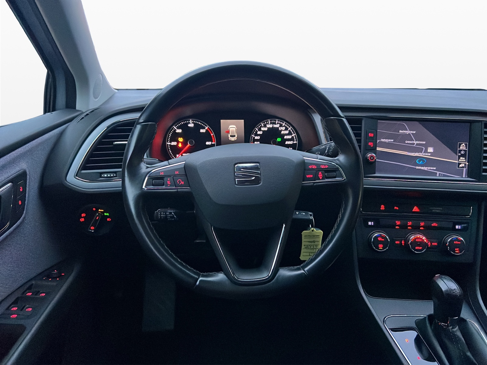 SEAT Leon ST 1.6 TDI CR Style DSG-image-10