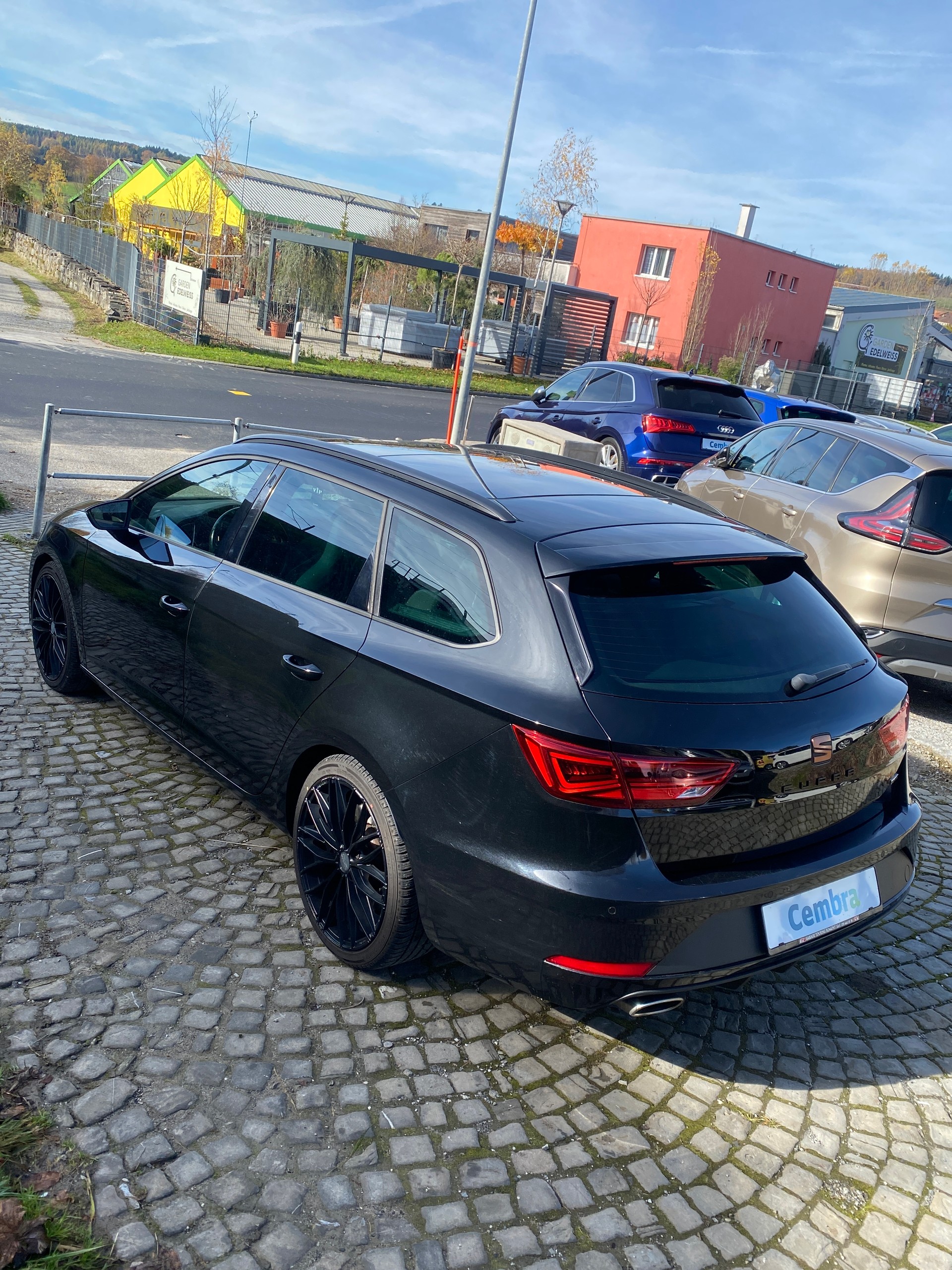 SEAT Leon ST 2.0 TSI Cupra 300 4 Drive DSG-image-11