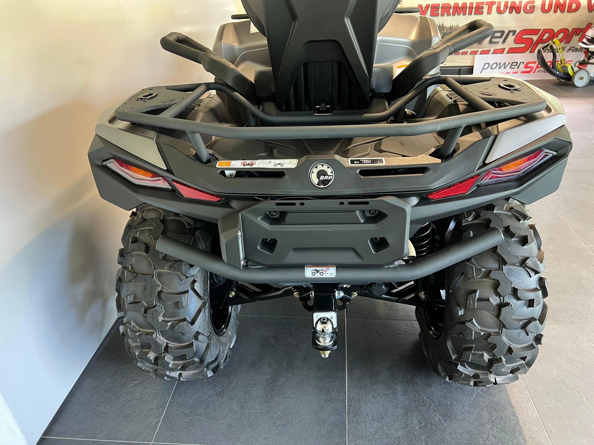 CAN-AM Outlander 700 MAX XT ABS T-image-6