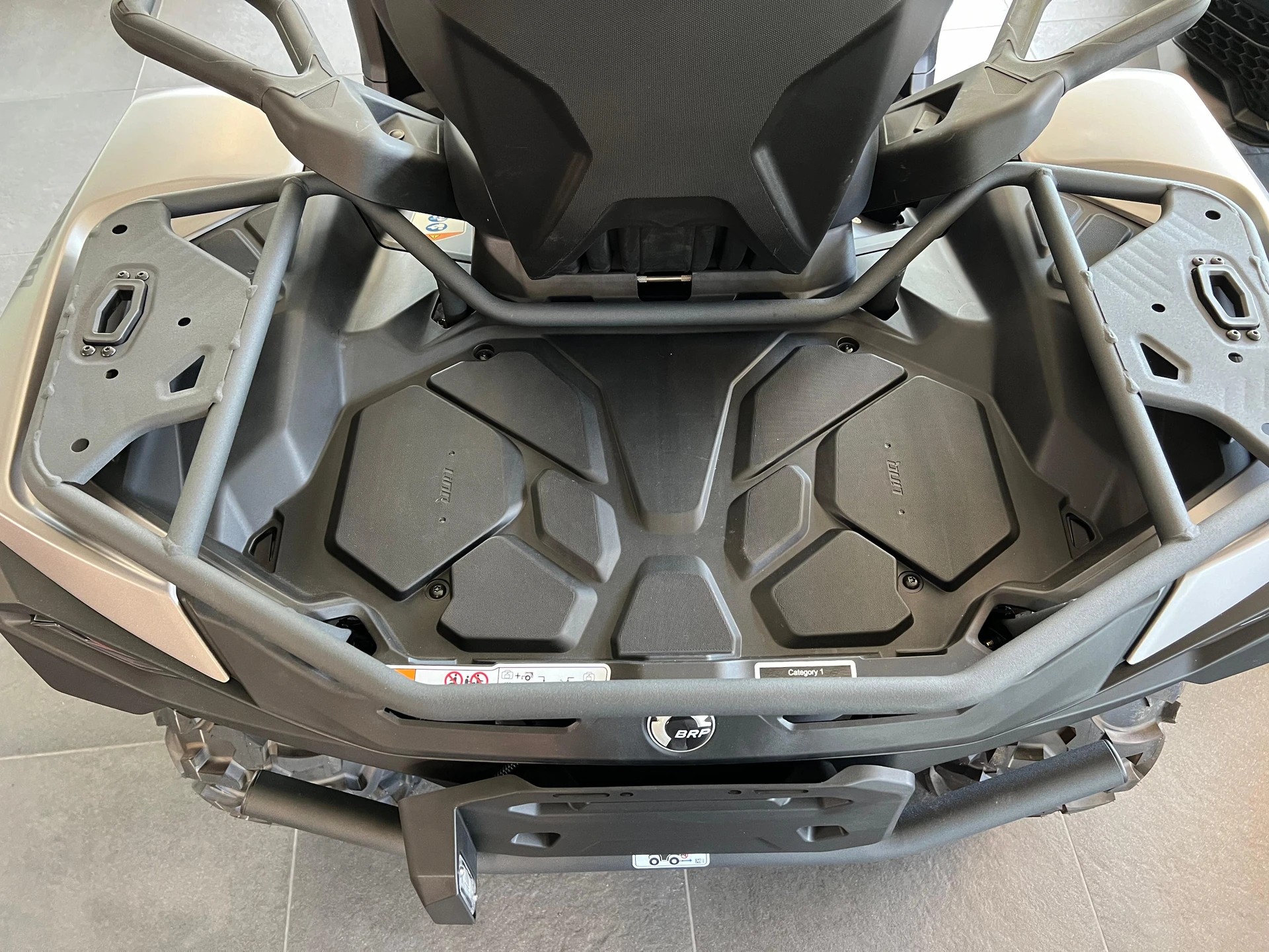 CAN-AM Outlander 700 MAX XT ABS T-image-11